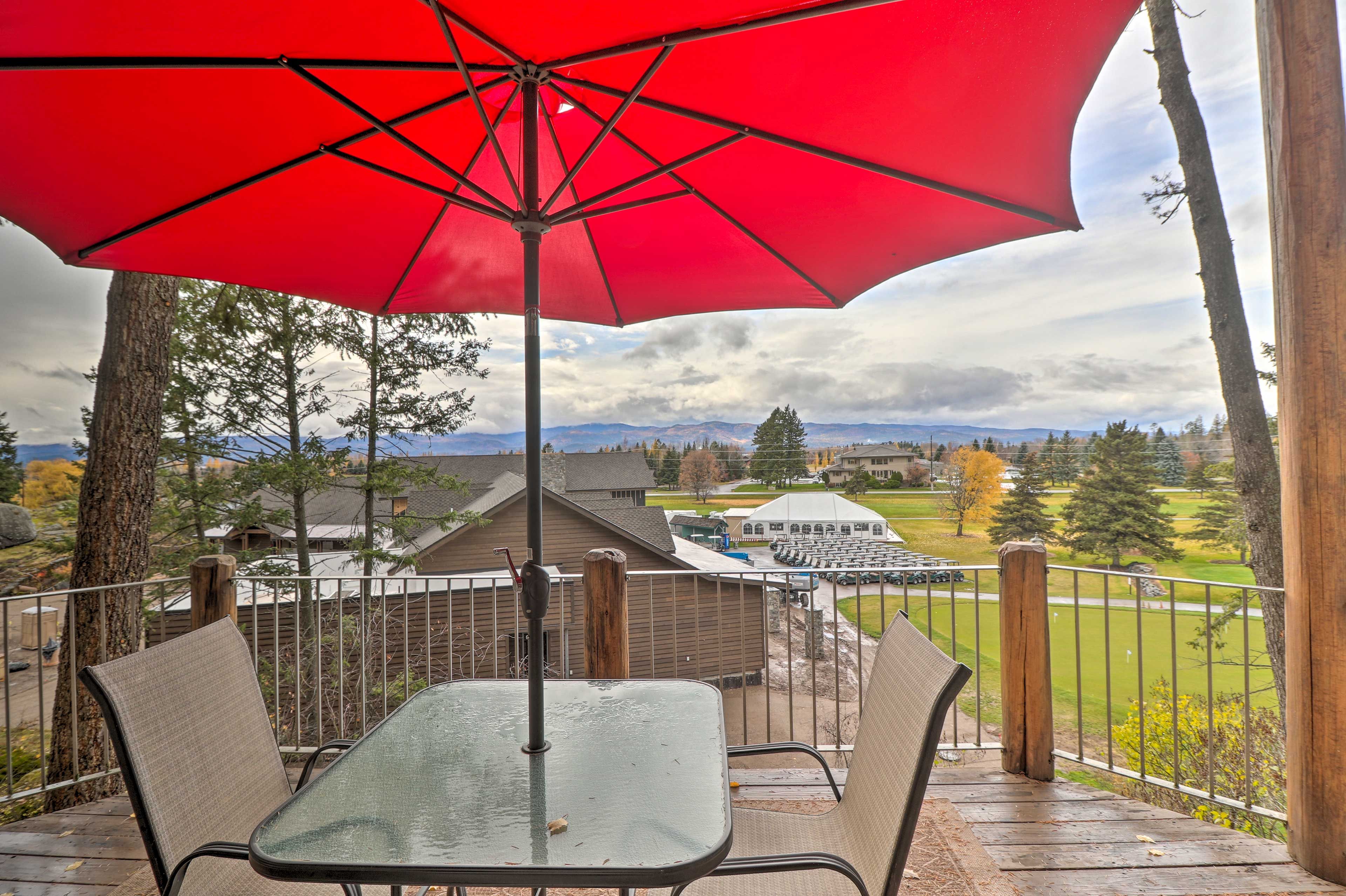 Balcony | Golf Course View