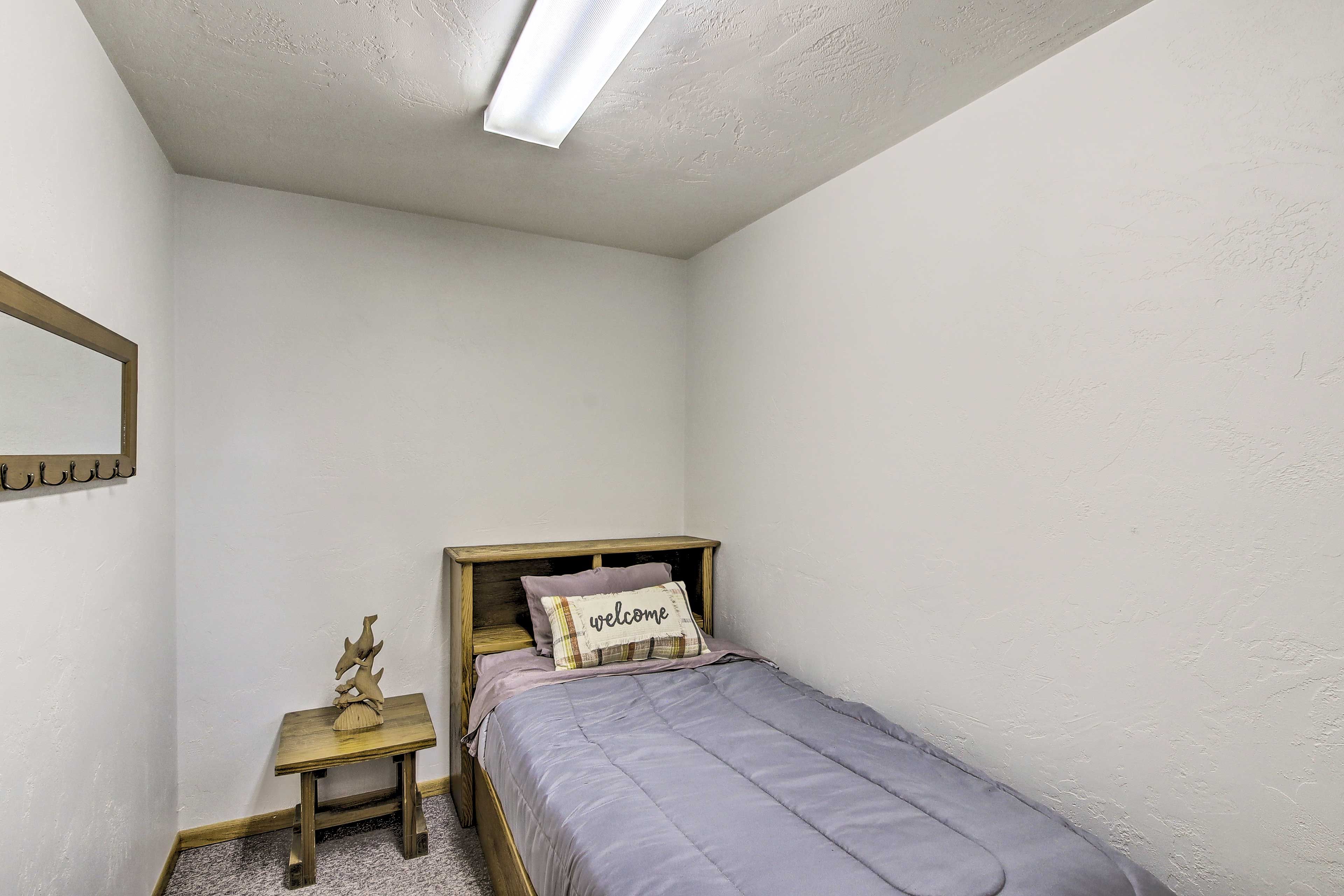 Bedroom 4 | Twin Bed
