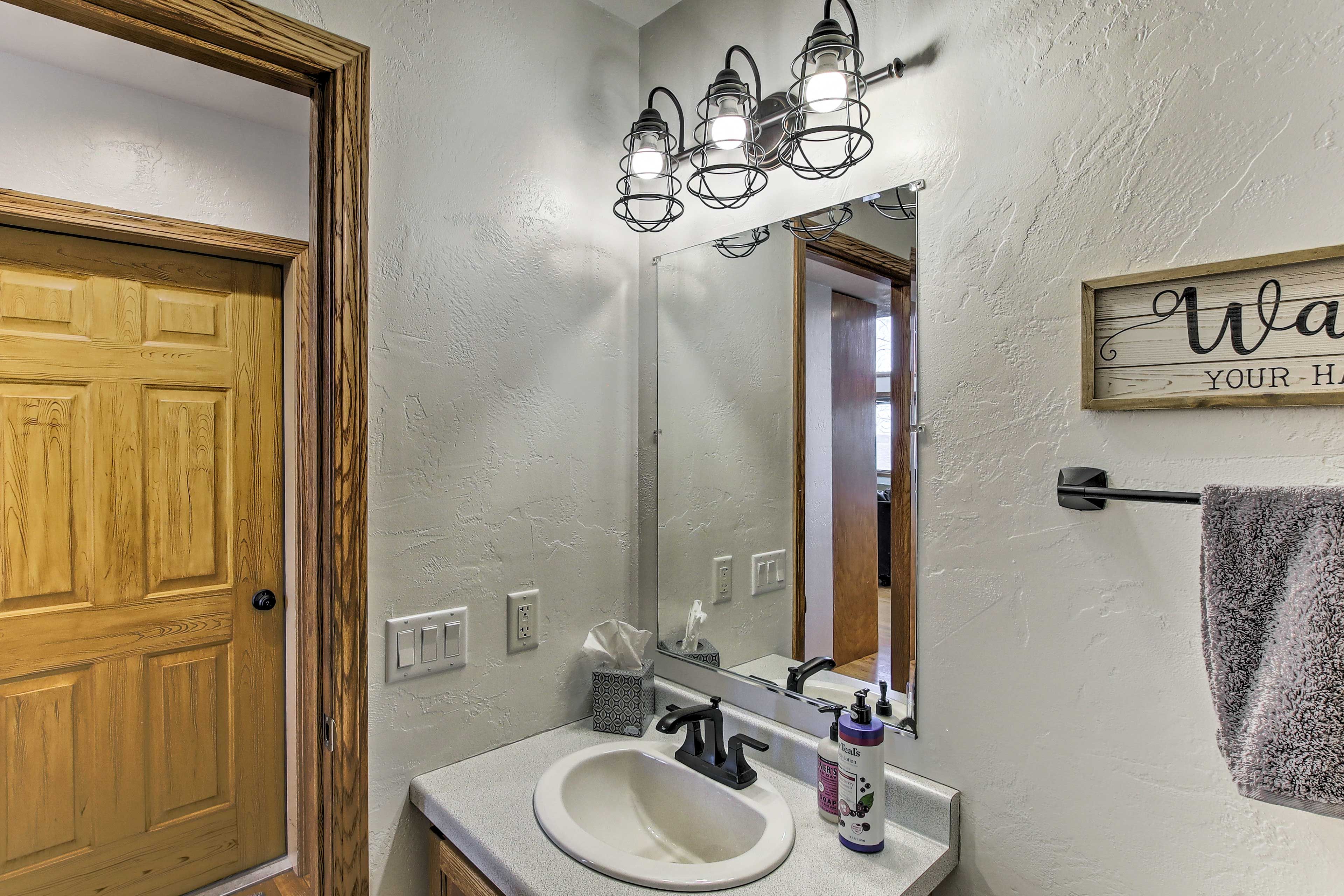 Full Bathroom