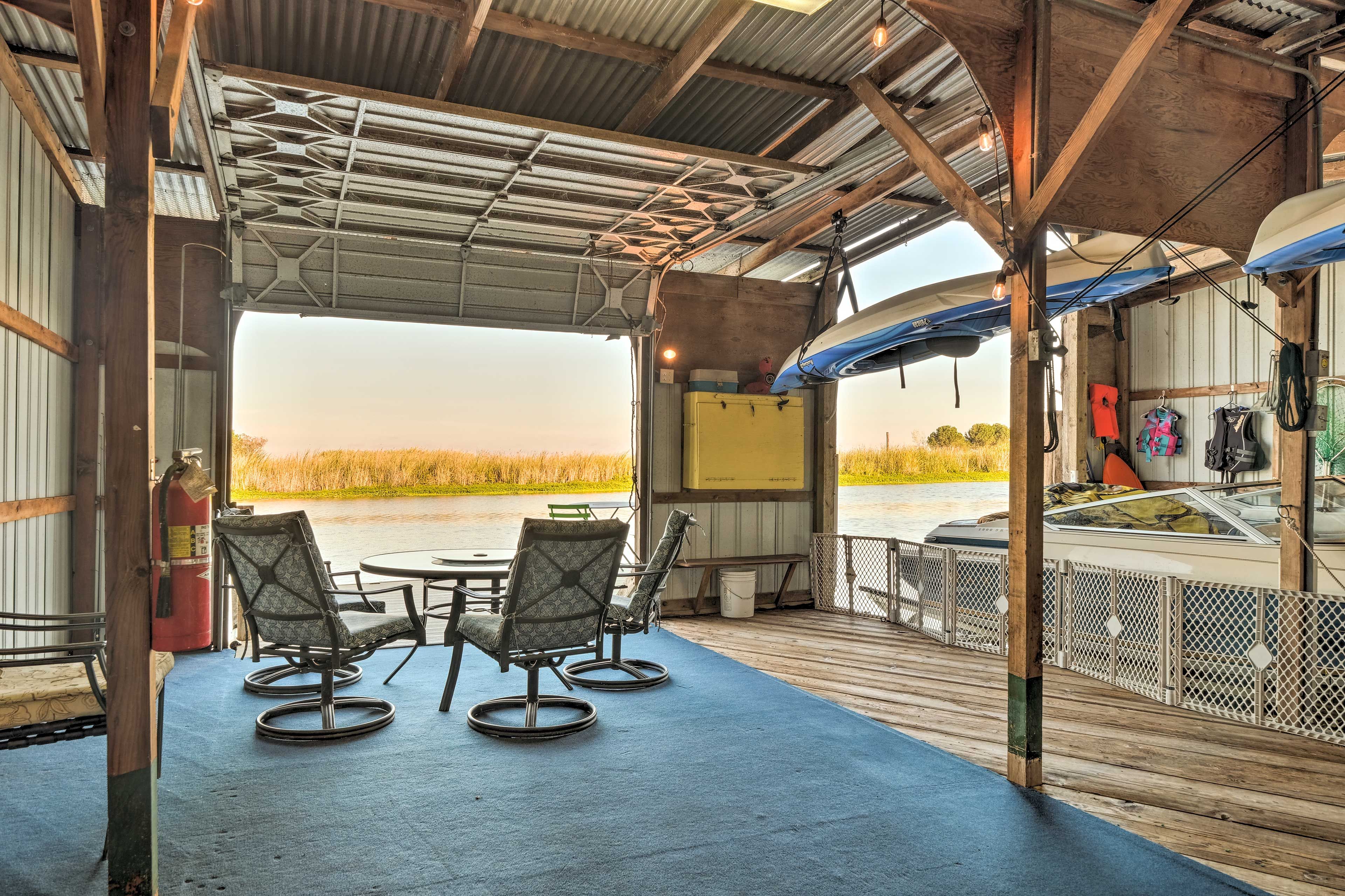 Boathouse | Kayaks Provided