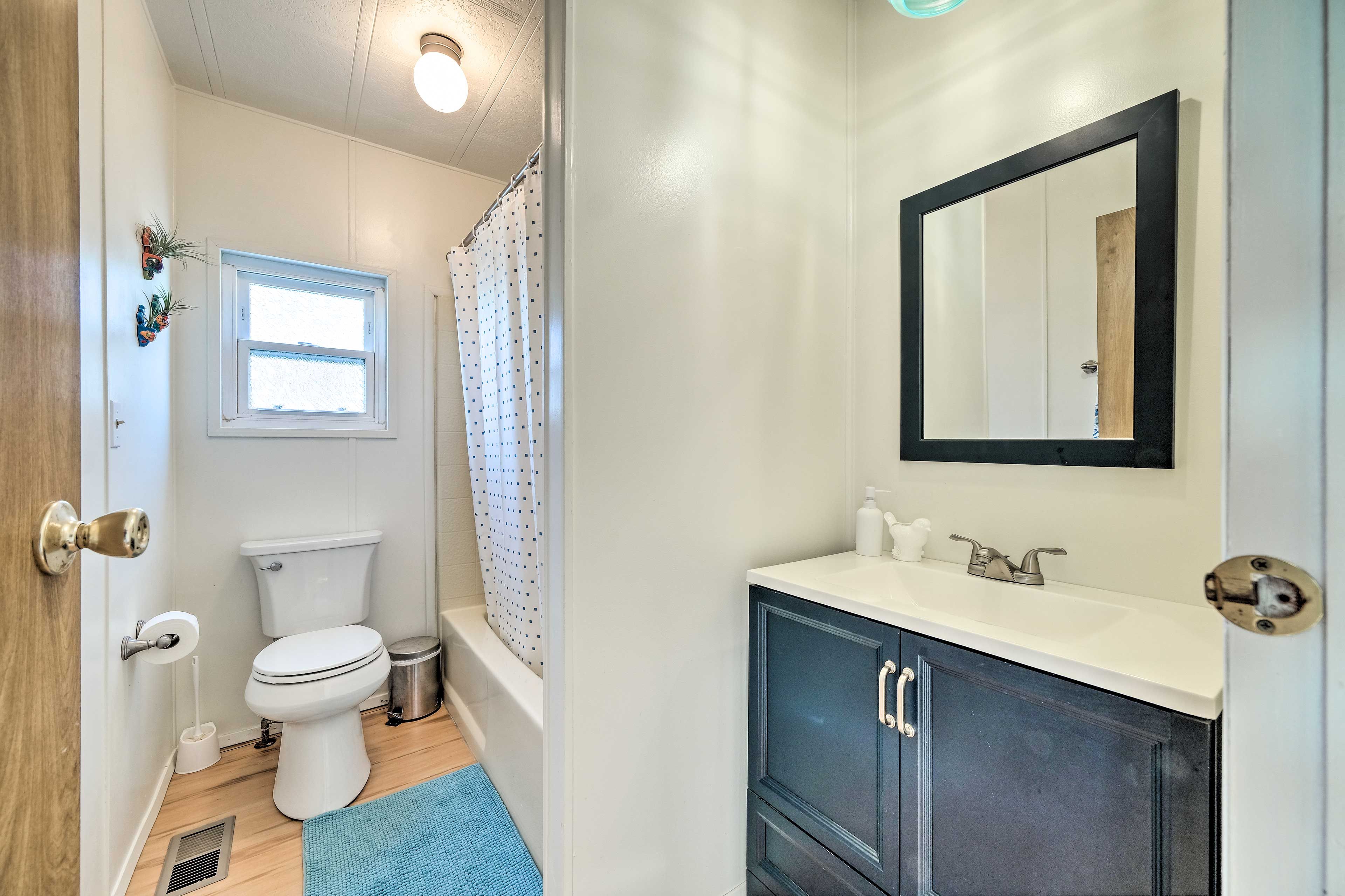 Full Bathroom