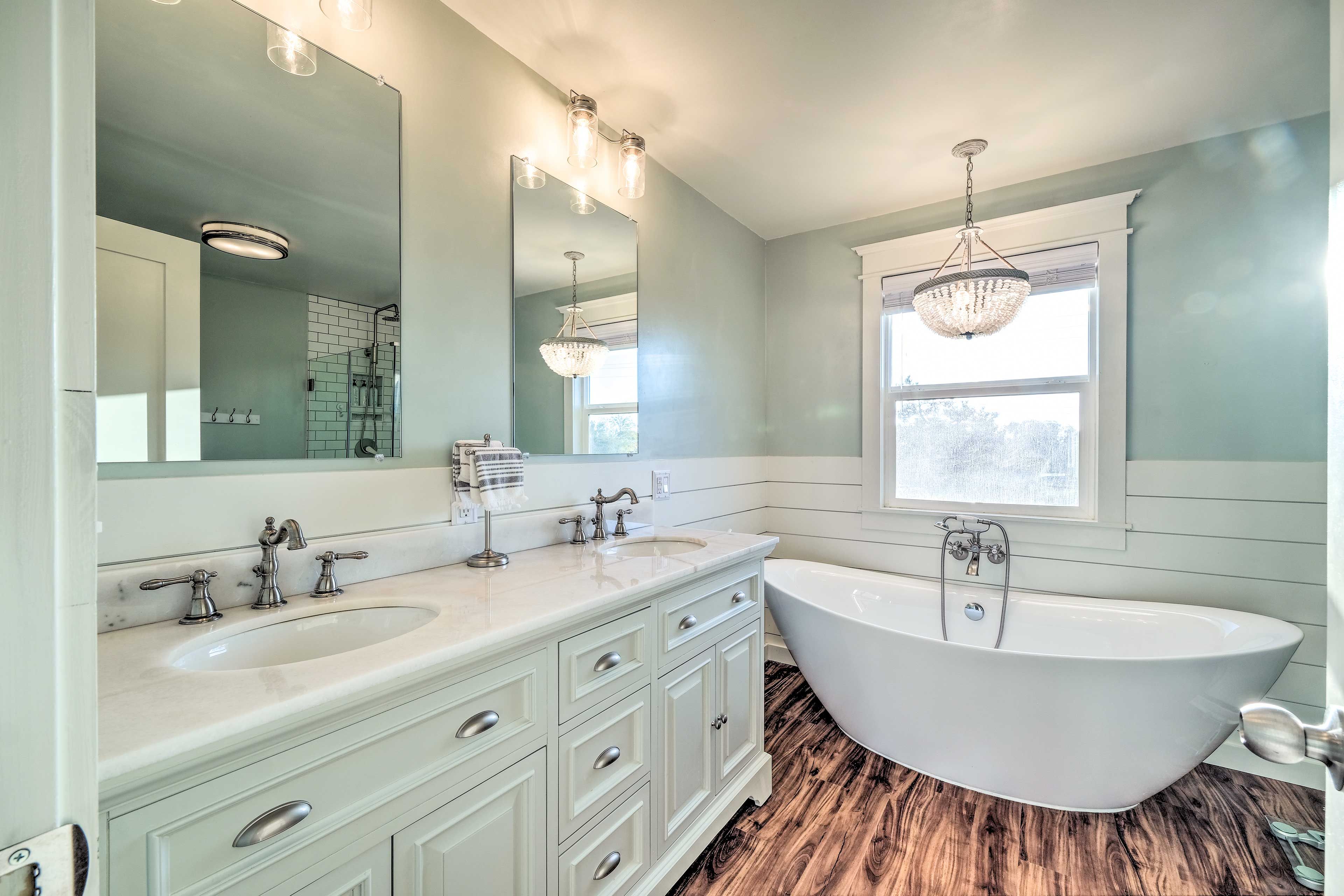 En-Suite Bathroom