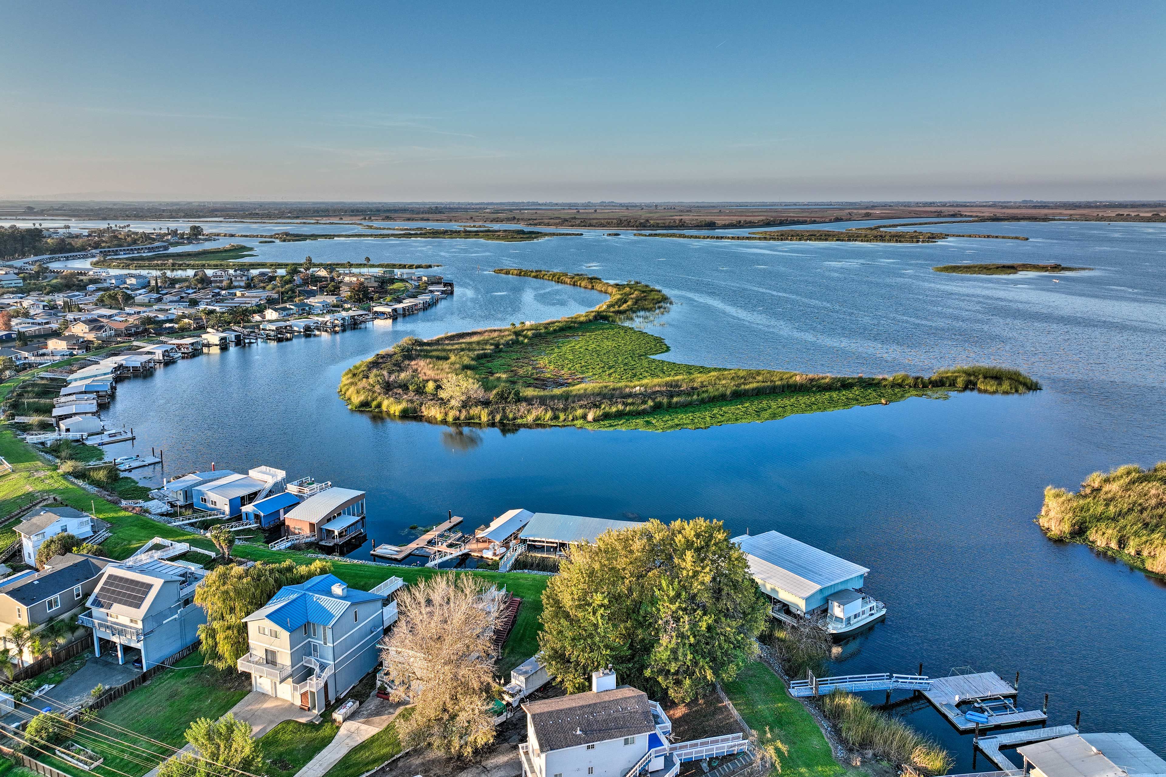 Aerial View | Boathouse & Dock Access