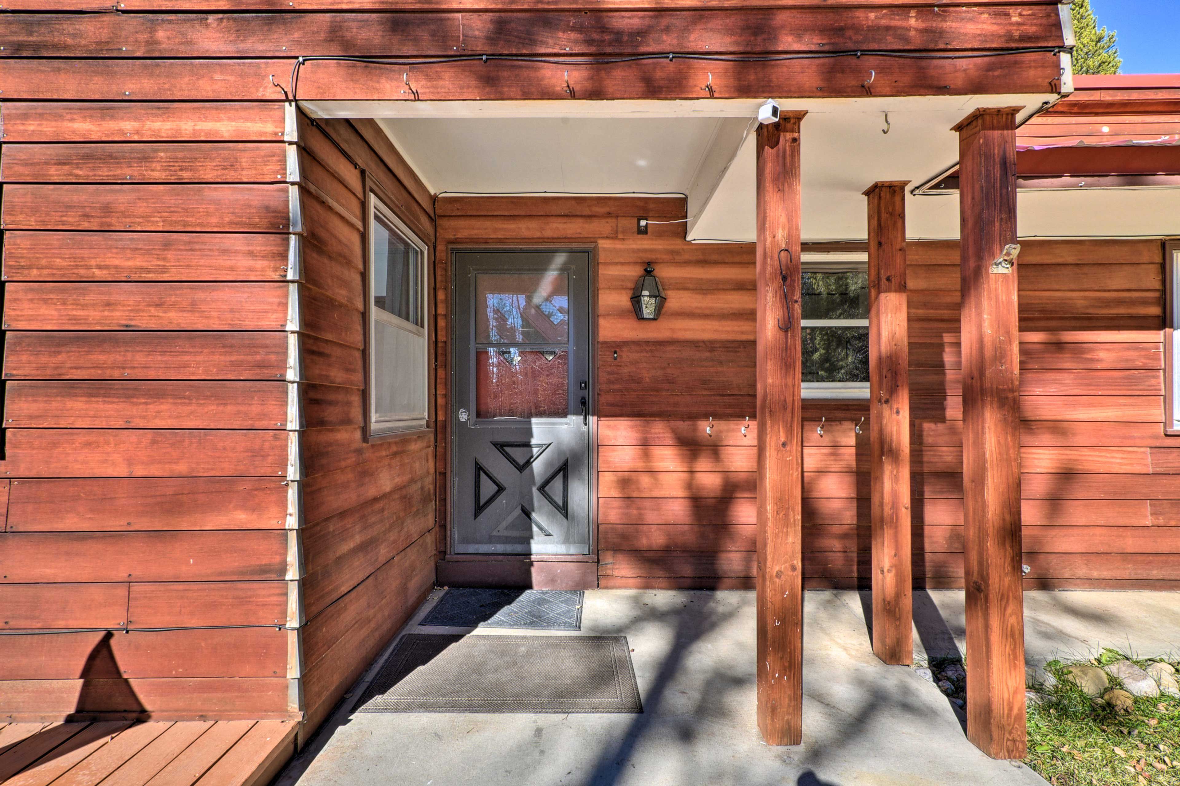 Home Entry | 1 External Security Camera