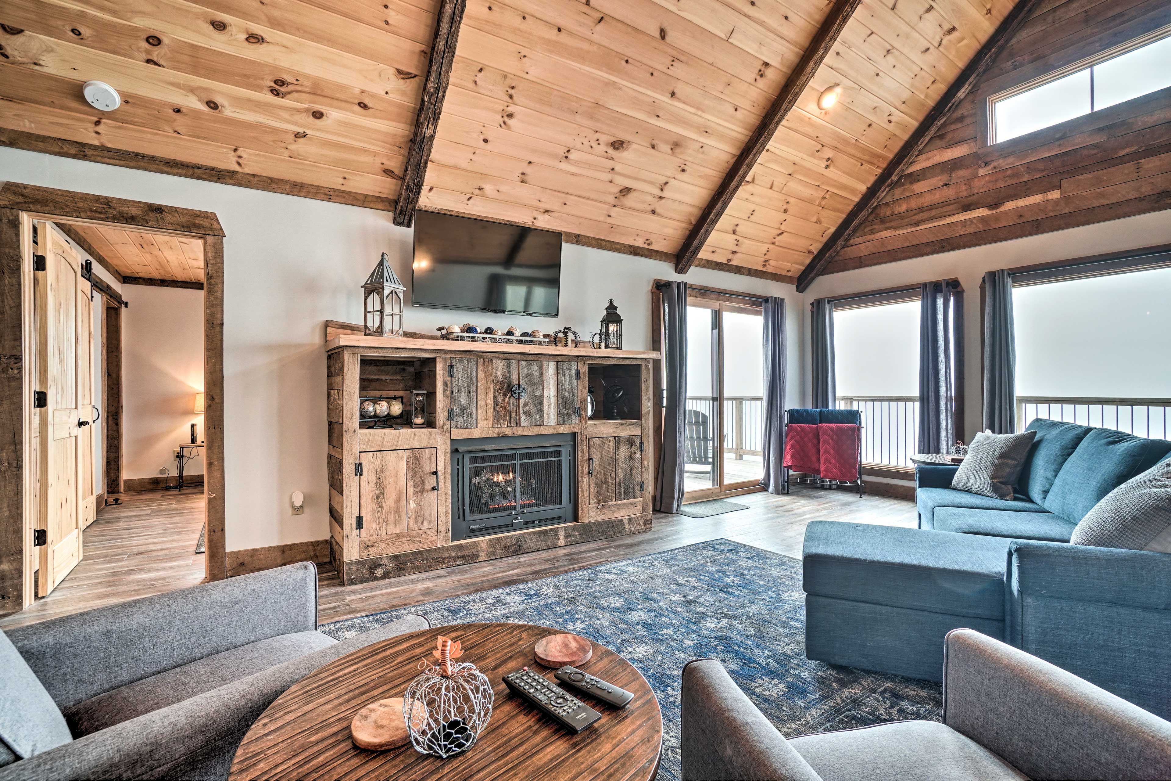 Living Room | 2,000 Sq-Ft Home