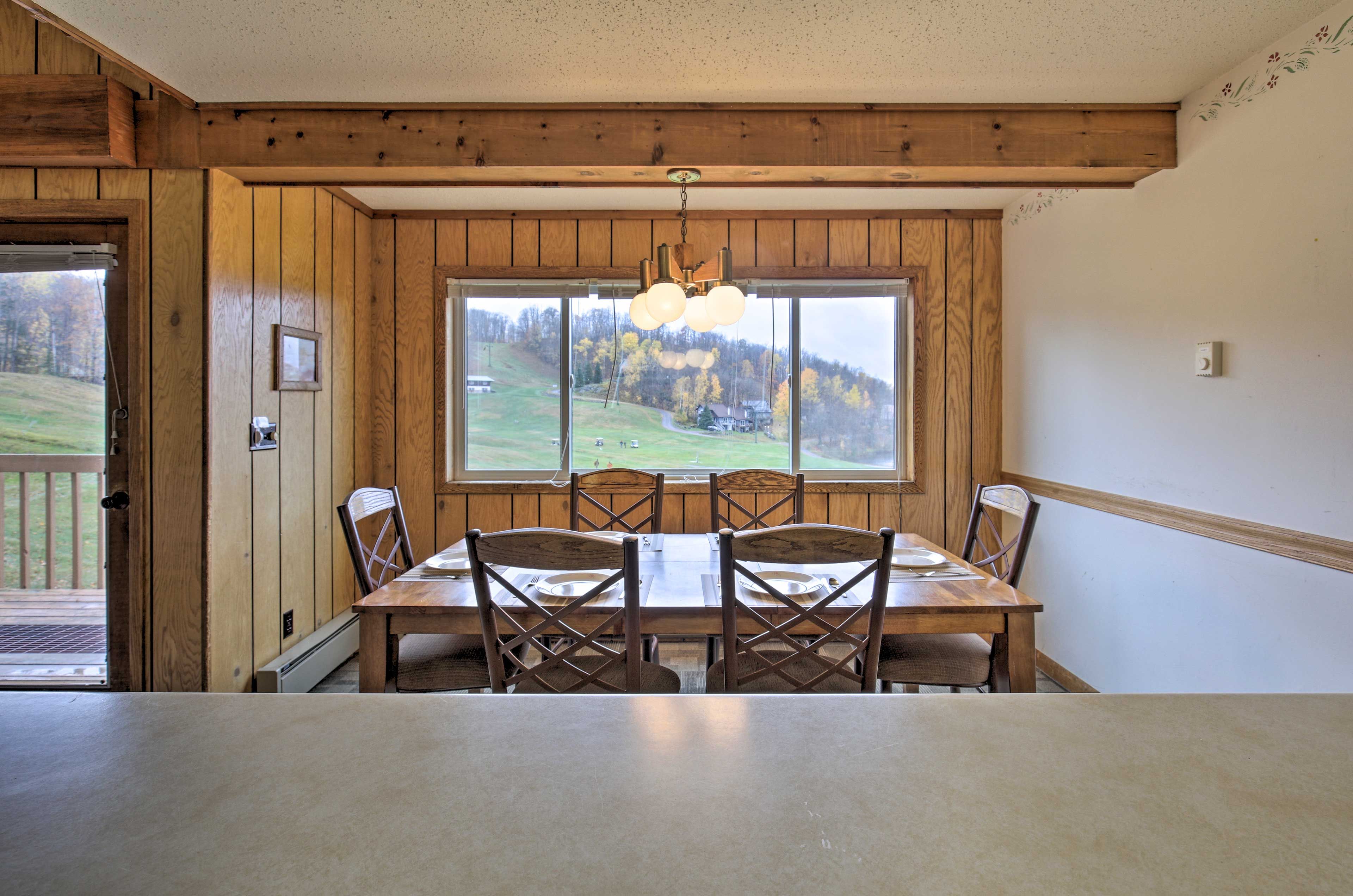 Dining Room | 6-Person Dining Table
