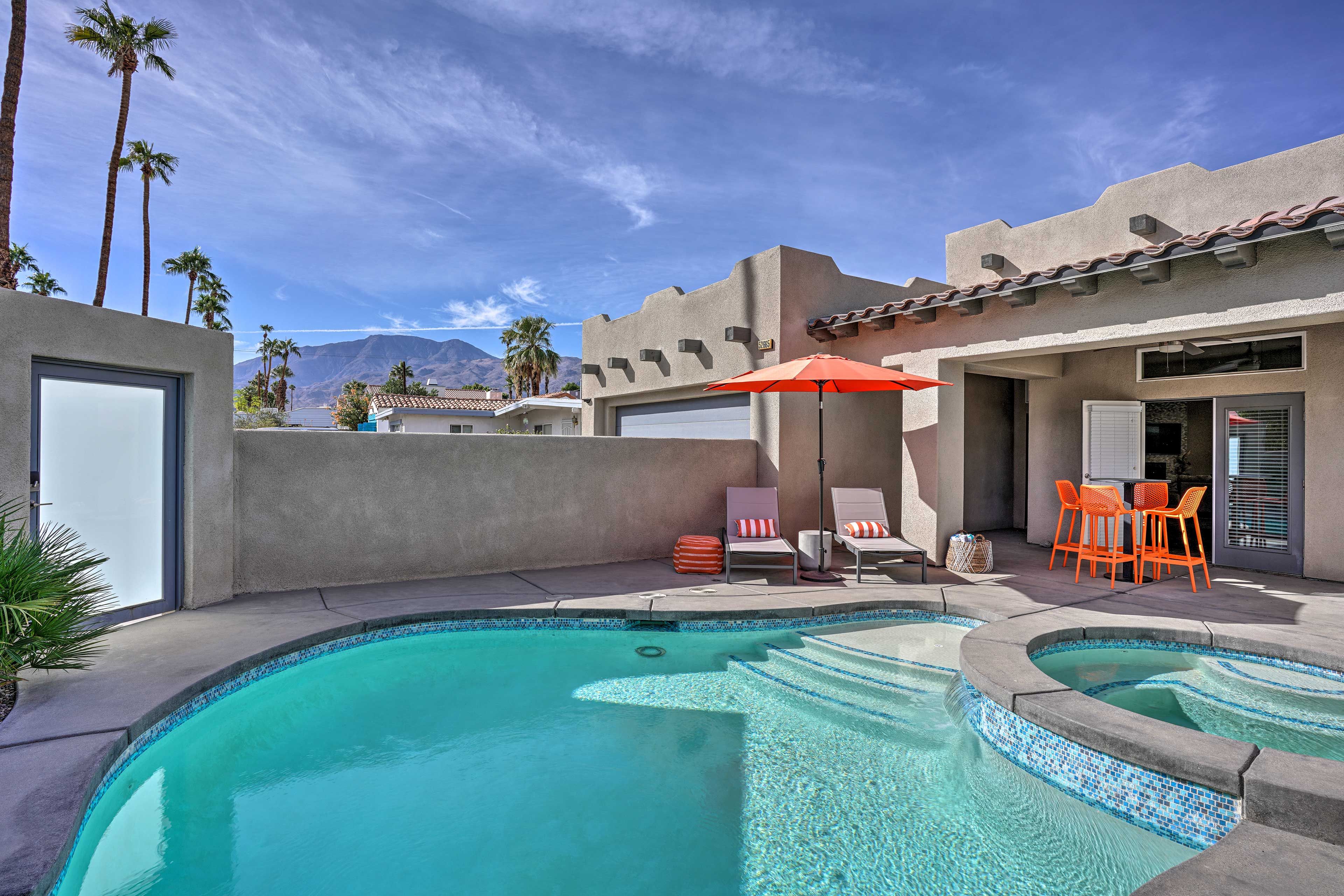 Private Pool + Hot Tub