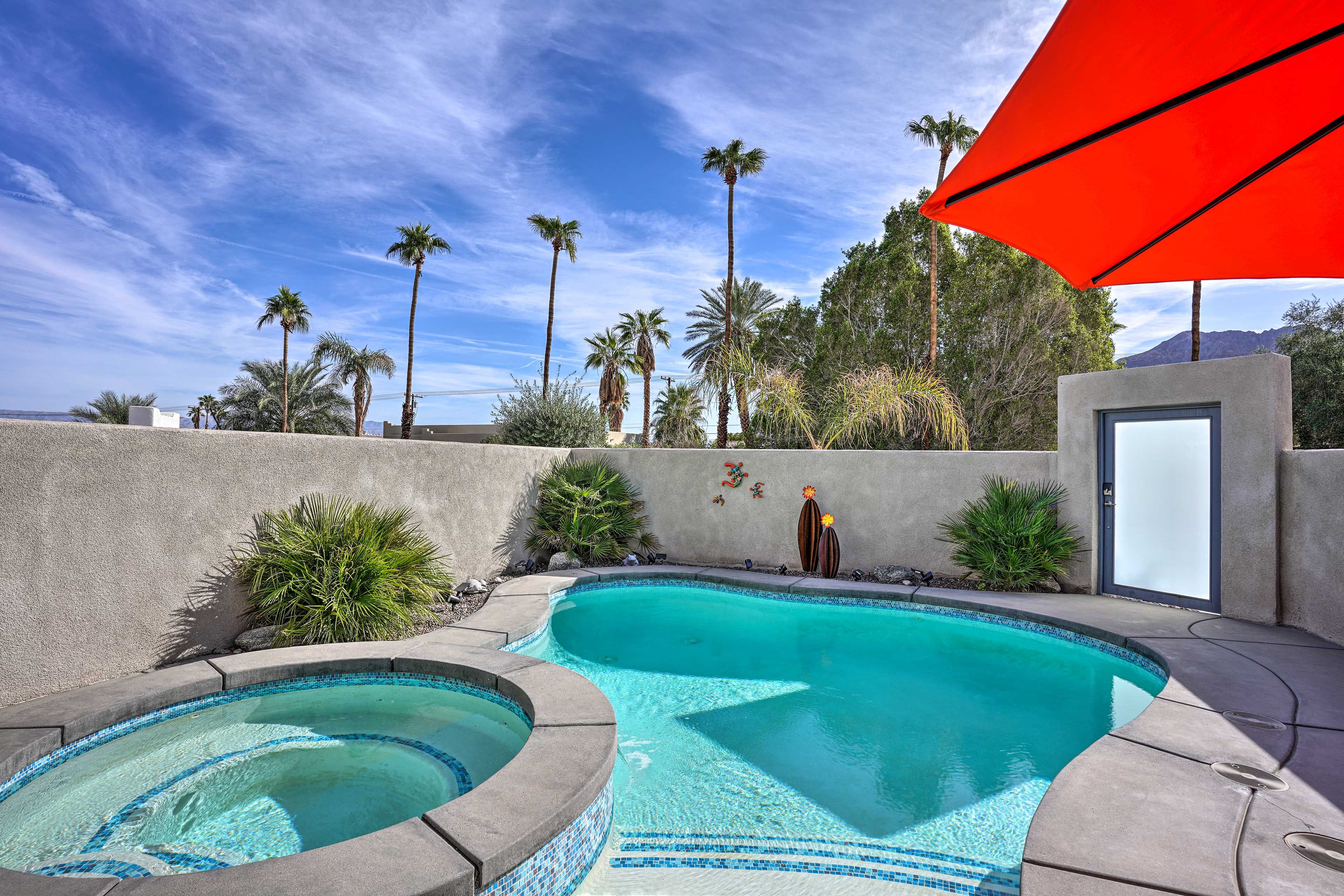 Private Pool + Hot Tub
