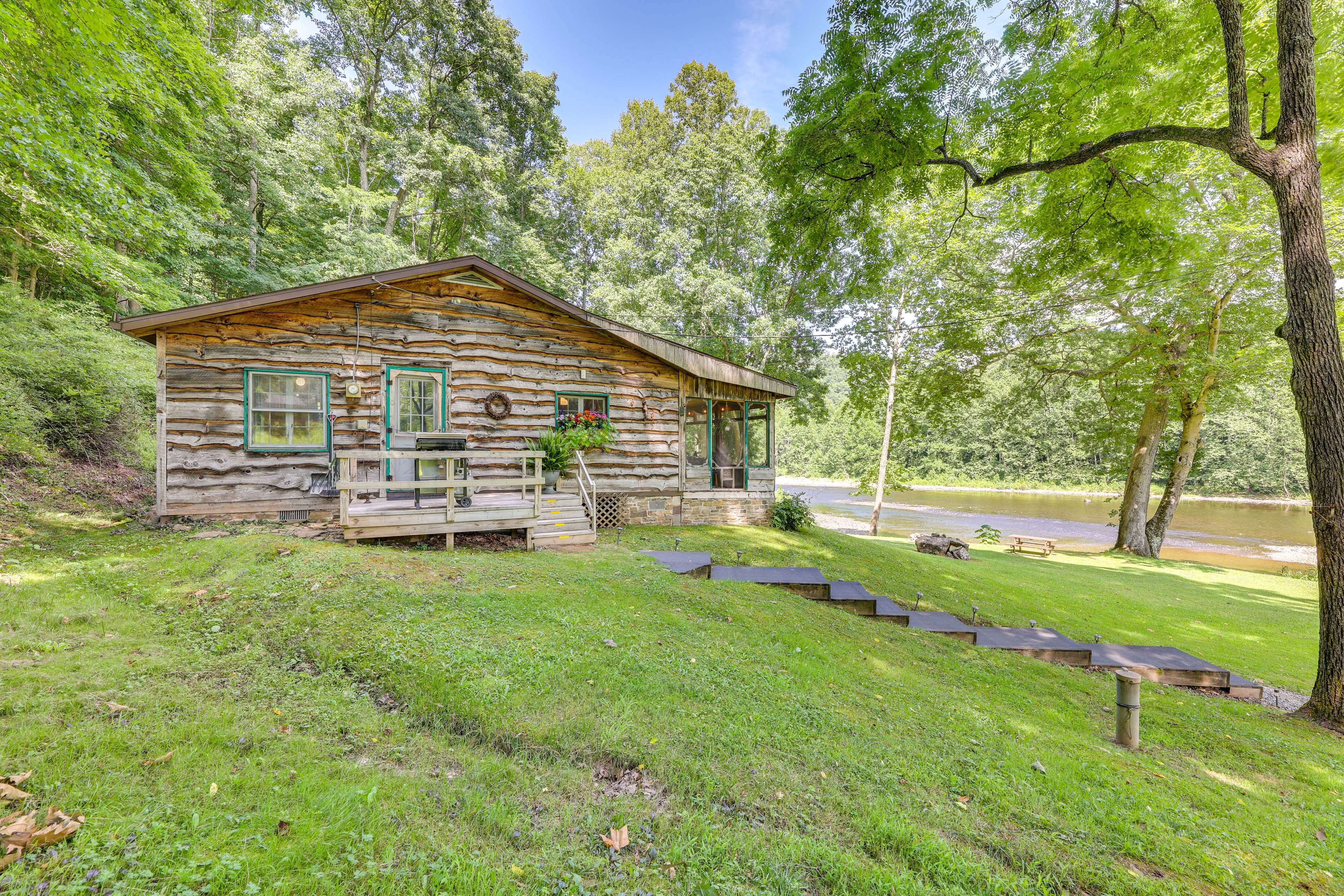 Exterior | Grill | Spacious Yard | River Access