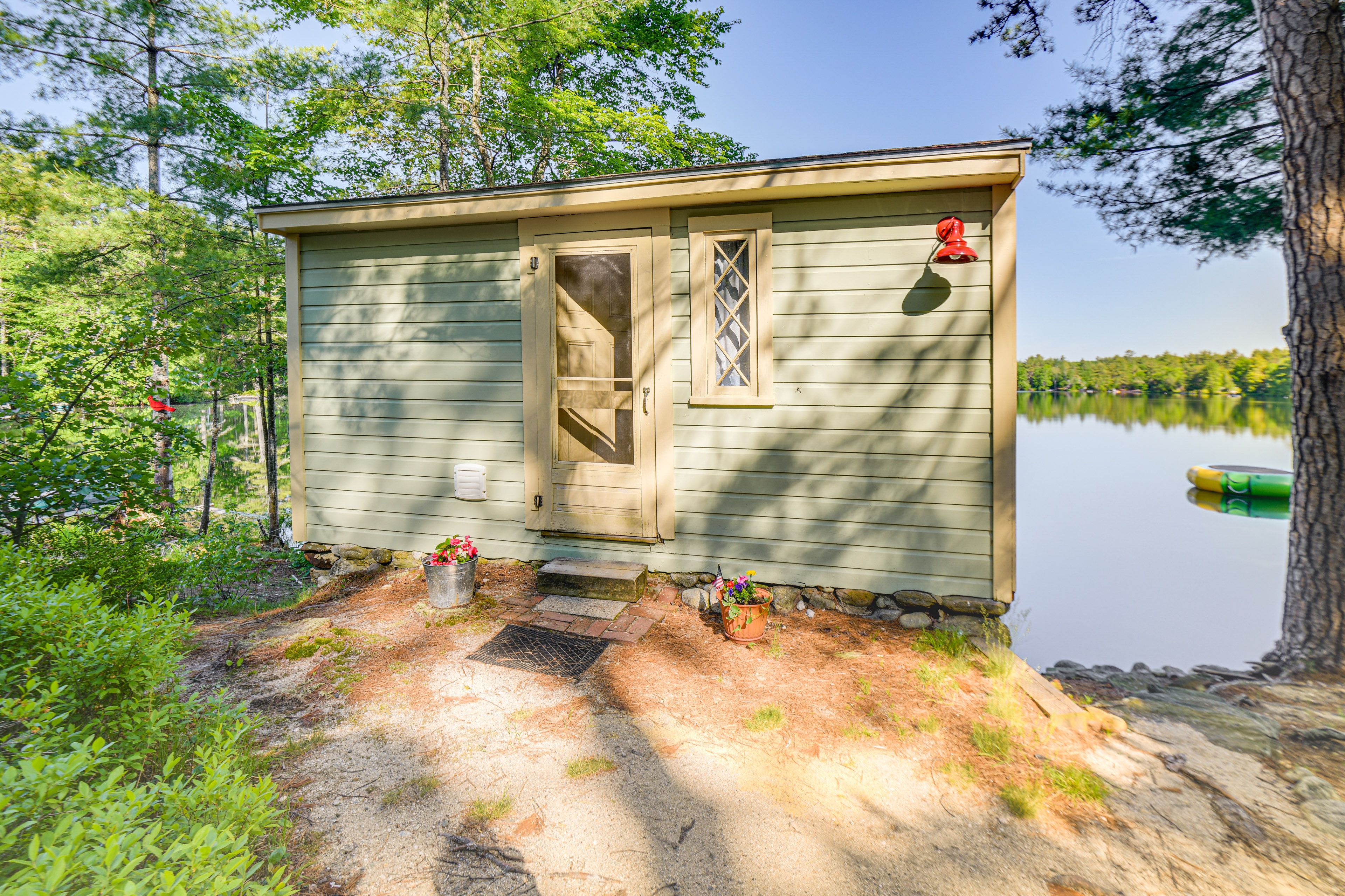 Bunkhouse Exterior
