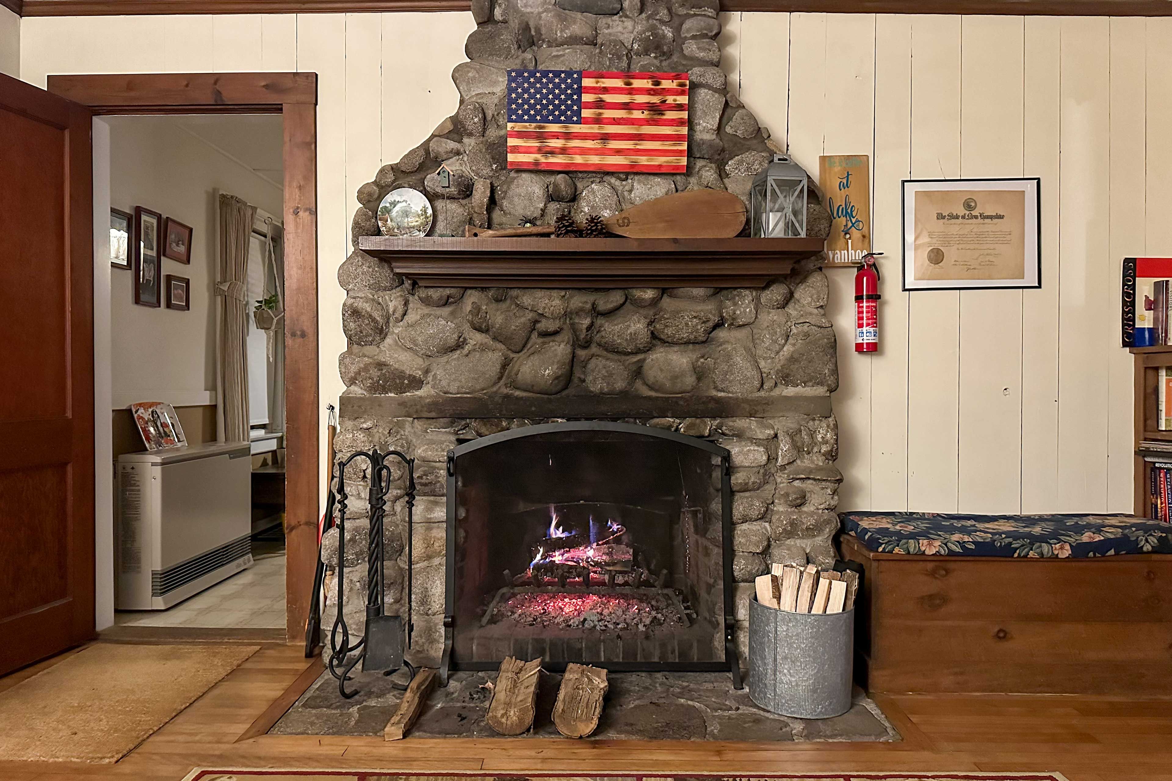 Living Room | Wood-Burning Fireplace | Main Cottage