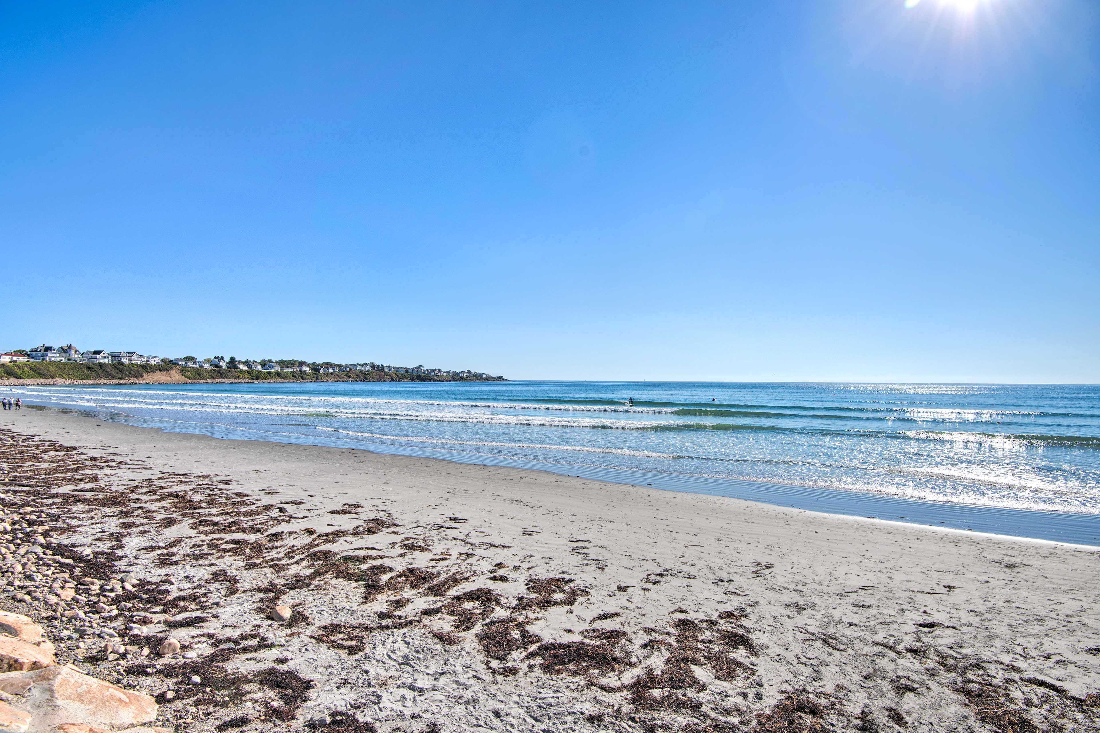 0.5 Mi to Long Sands Beach