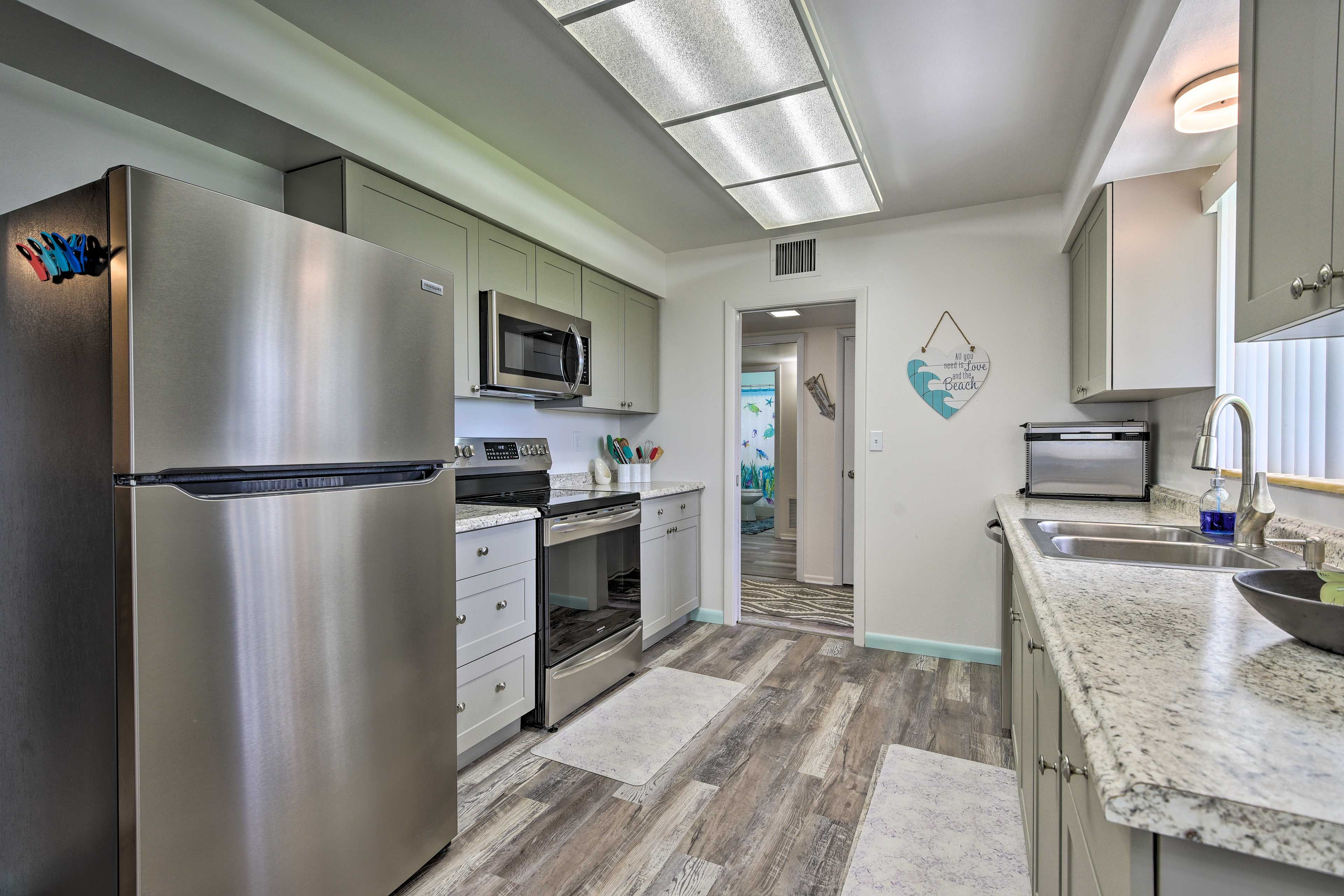 Kitchen | Fully Equipped | Cooking Basics | Dishware & Flatware