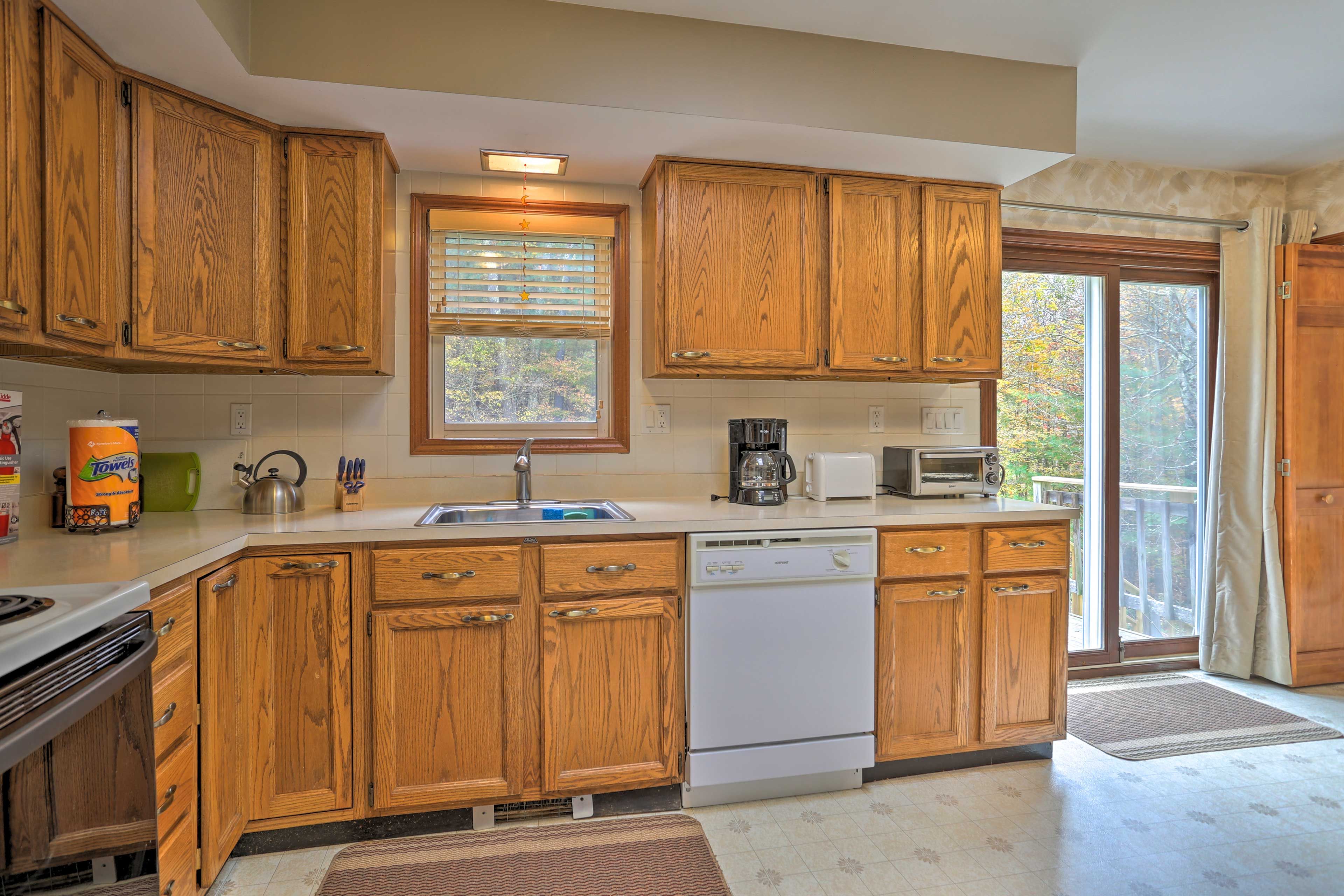 Fully Equipped Kitchen | Cooking Basics