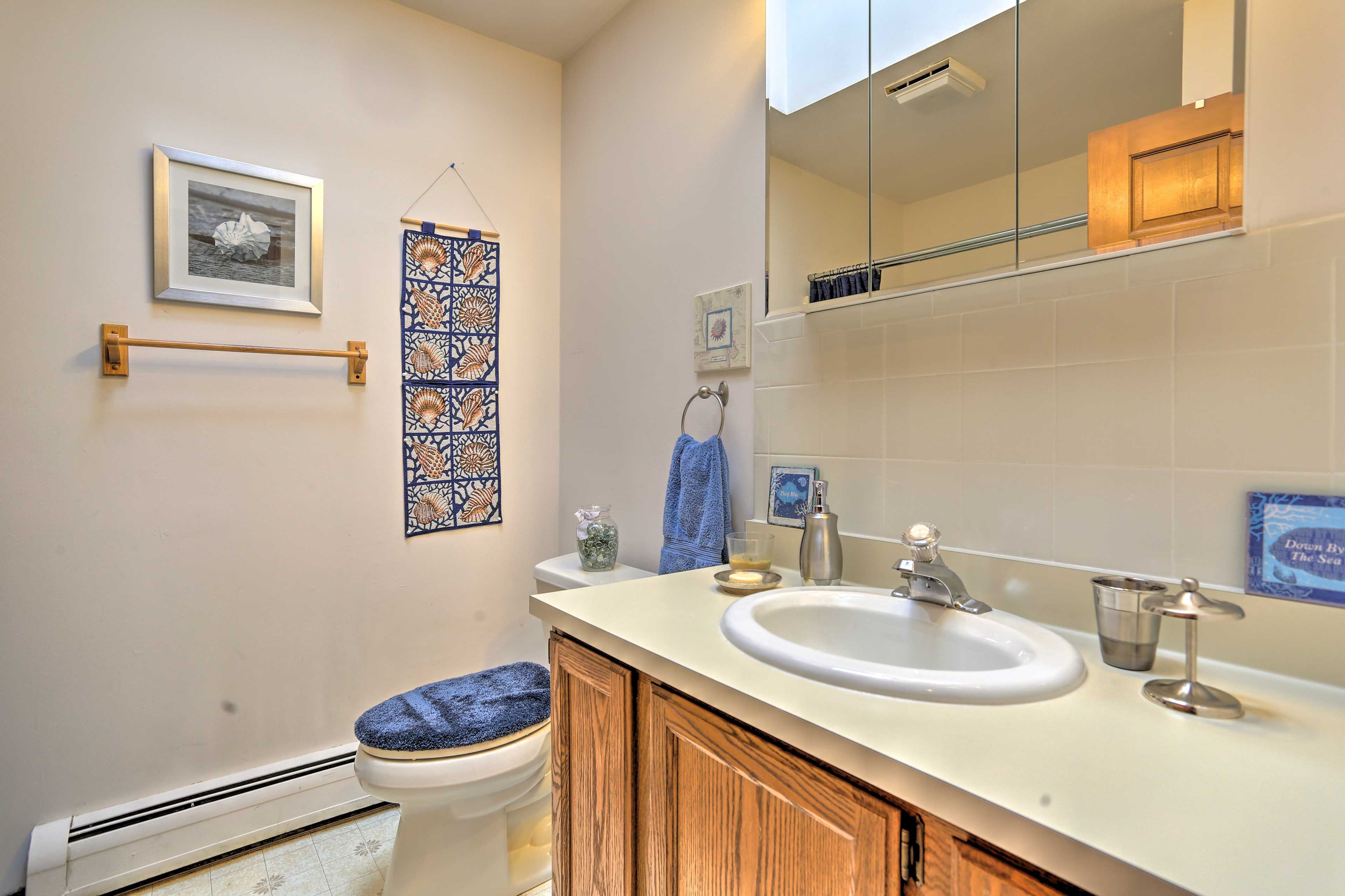 Full Bathroom