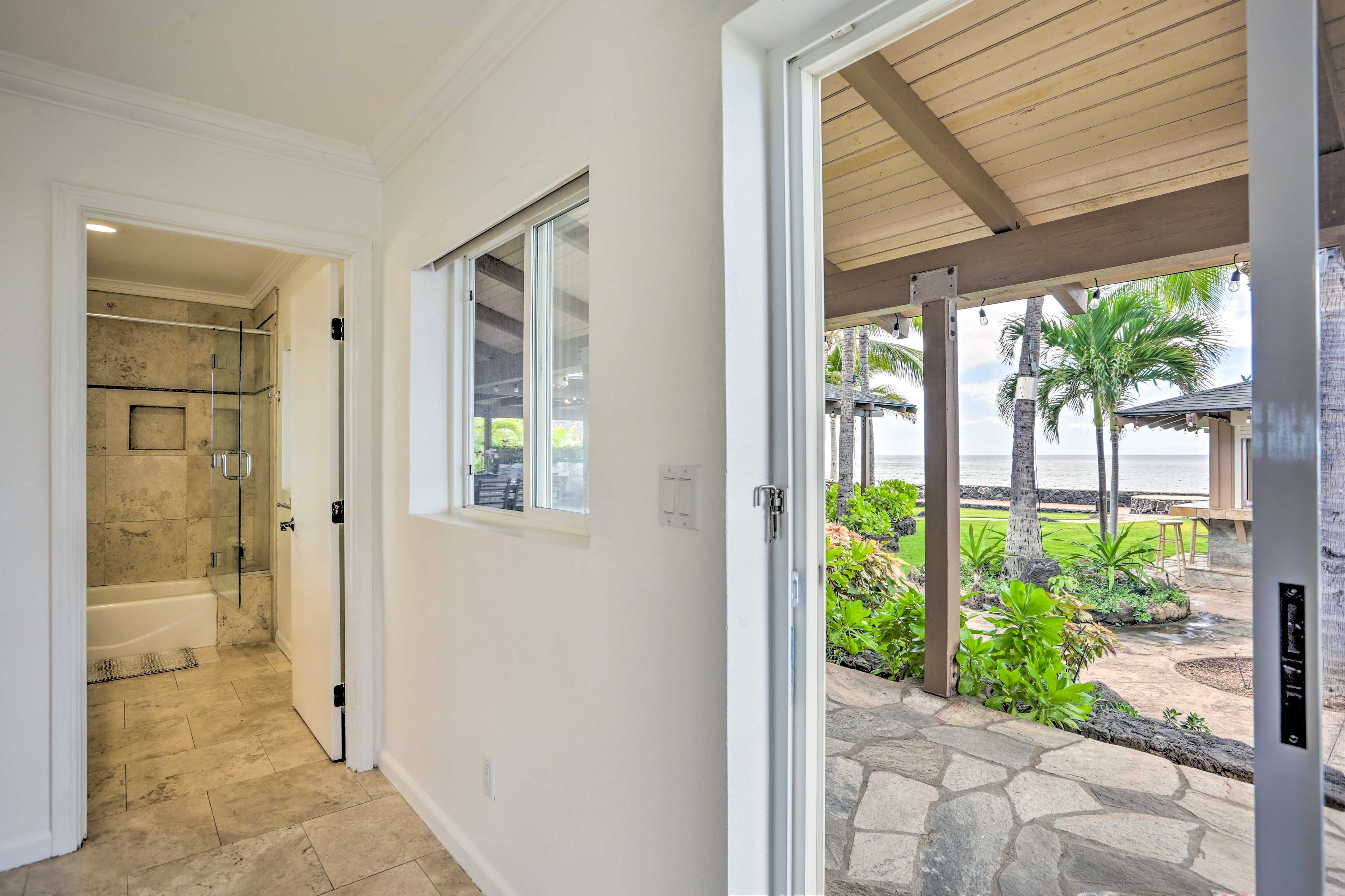Lanai Access