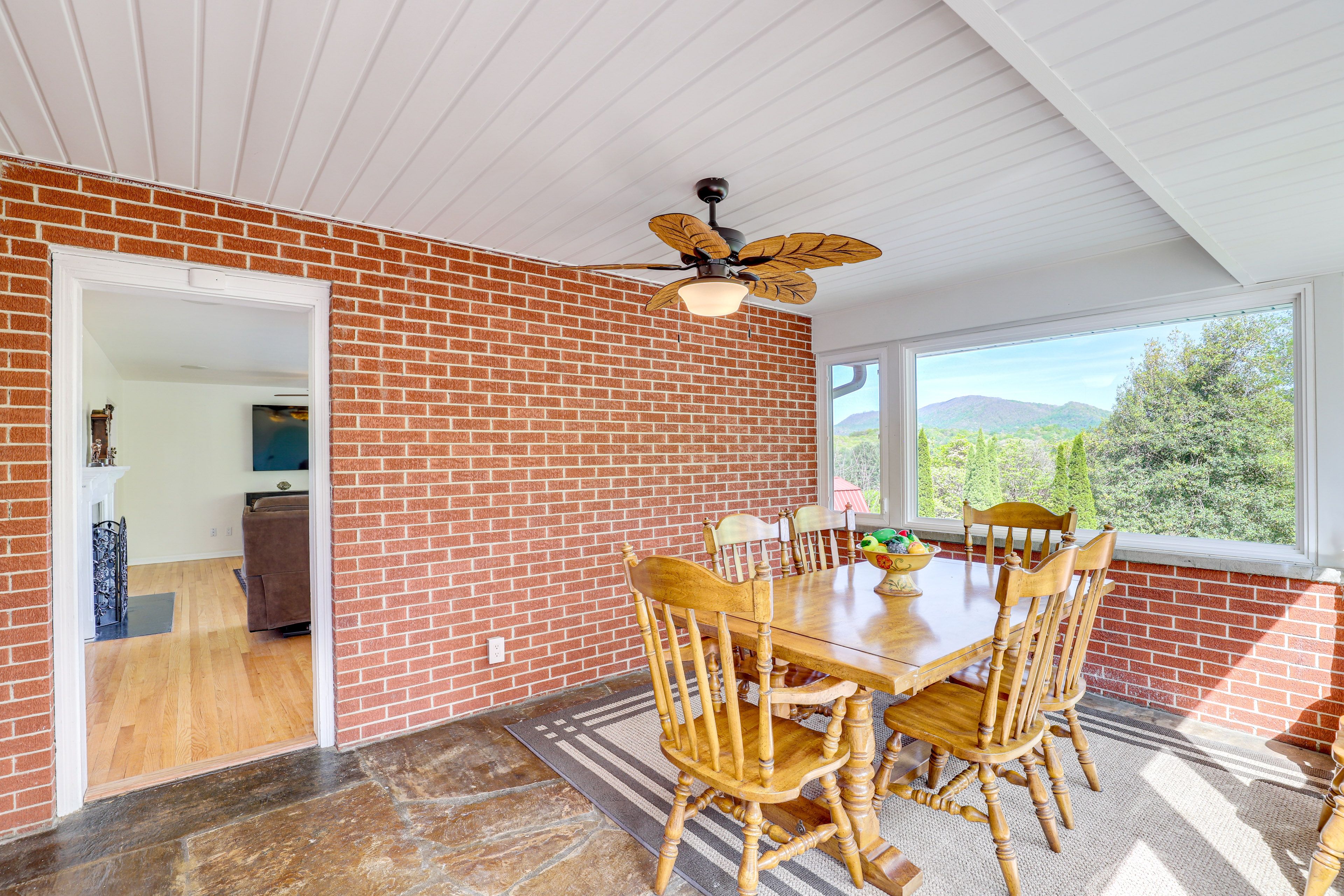 Sunroom | Views