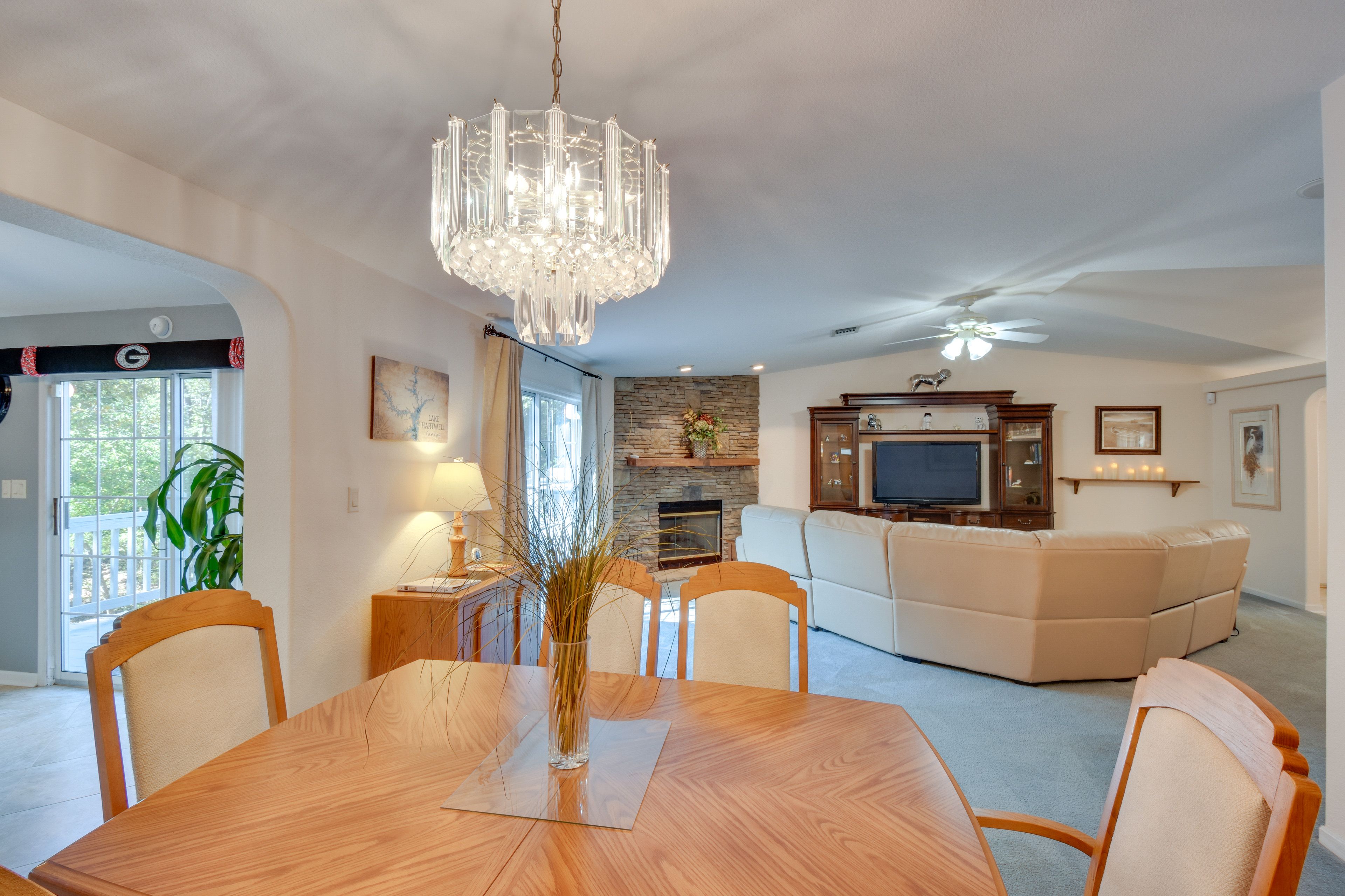 Formal Dining Area | Dishware & Flatware Provided