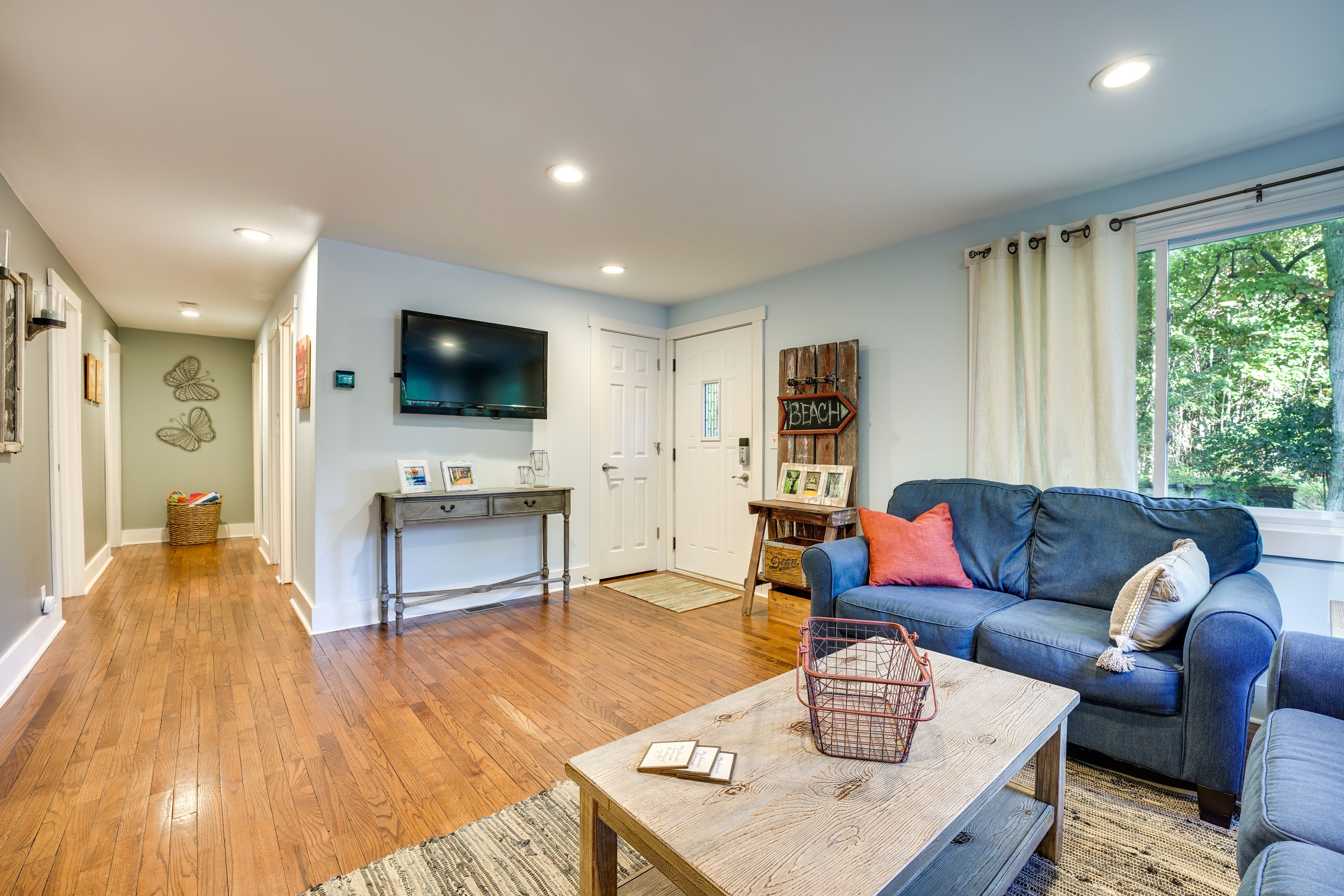 Property Interior | Free WiFi | Central A/C & Heating