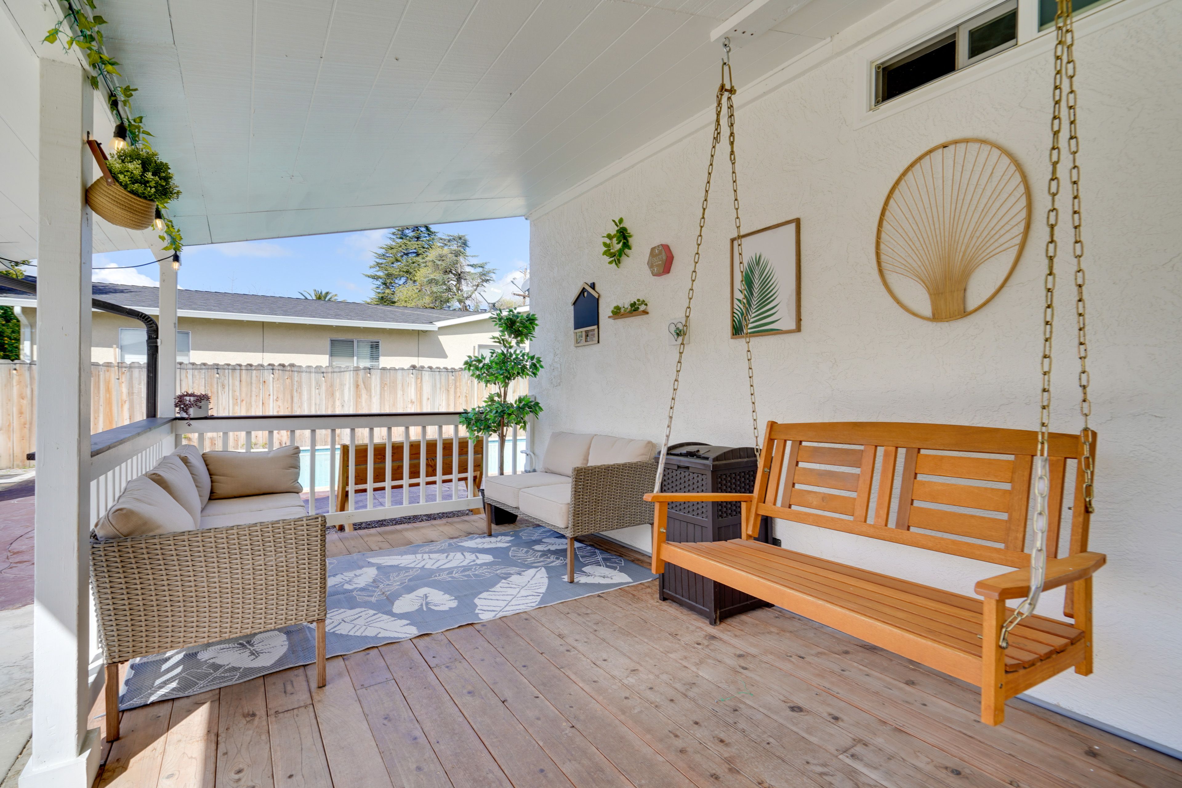 Patio | 3 External Security Devices | Quiet Hours (10:00 PM)