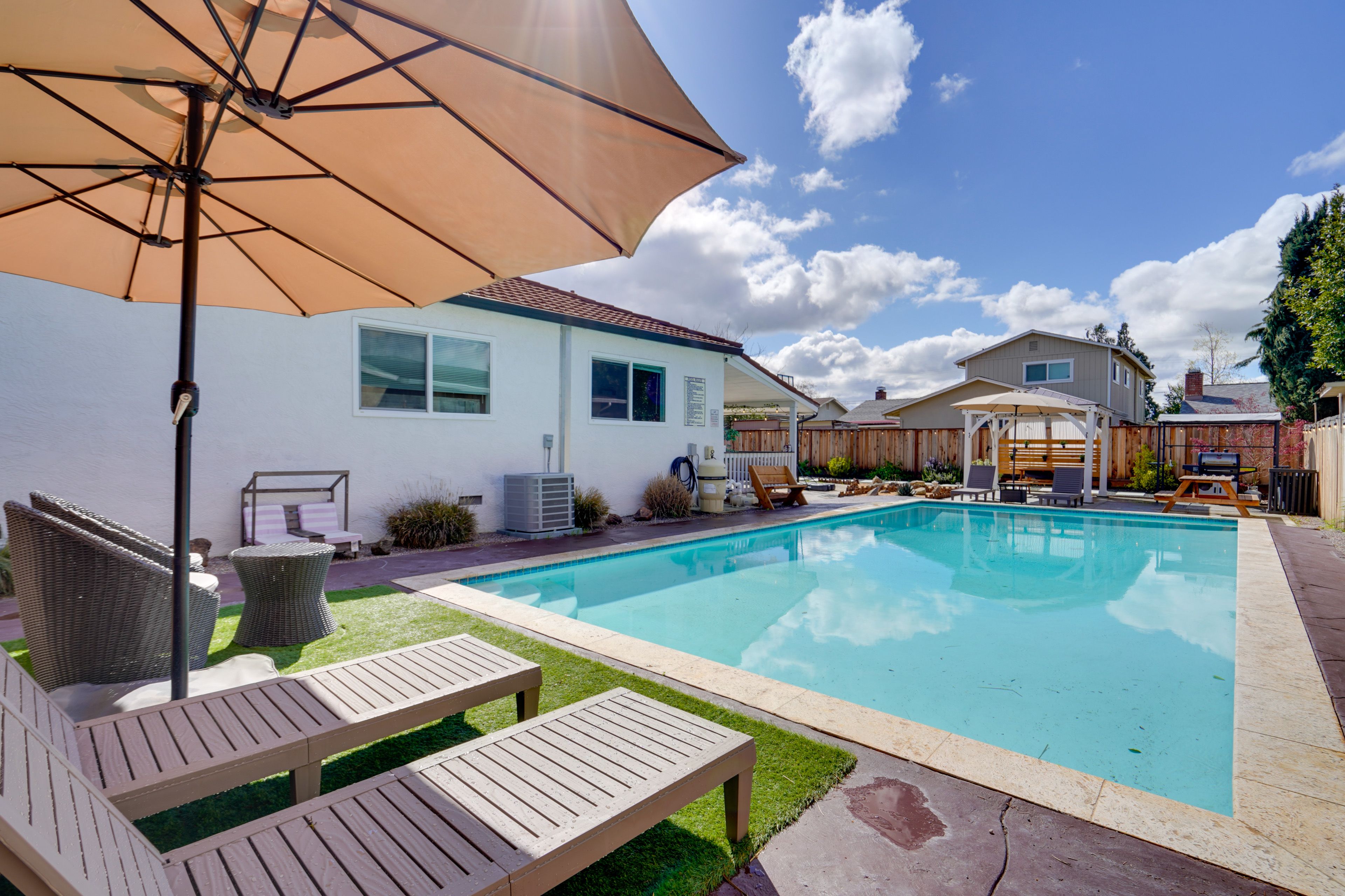 Livermore Vacation Rental | 4BR | 2BA | 1 Step for Entry | 1,500 Sq Ft