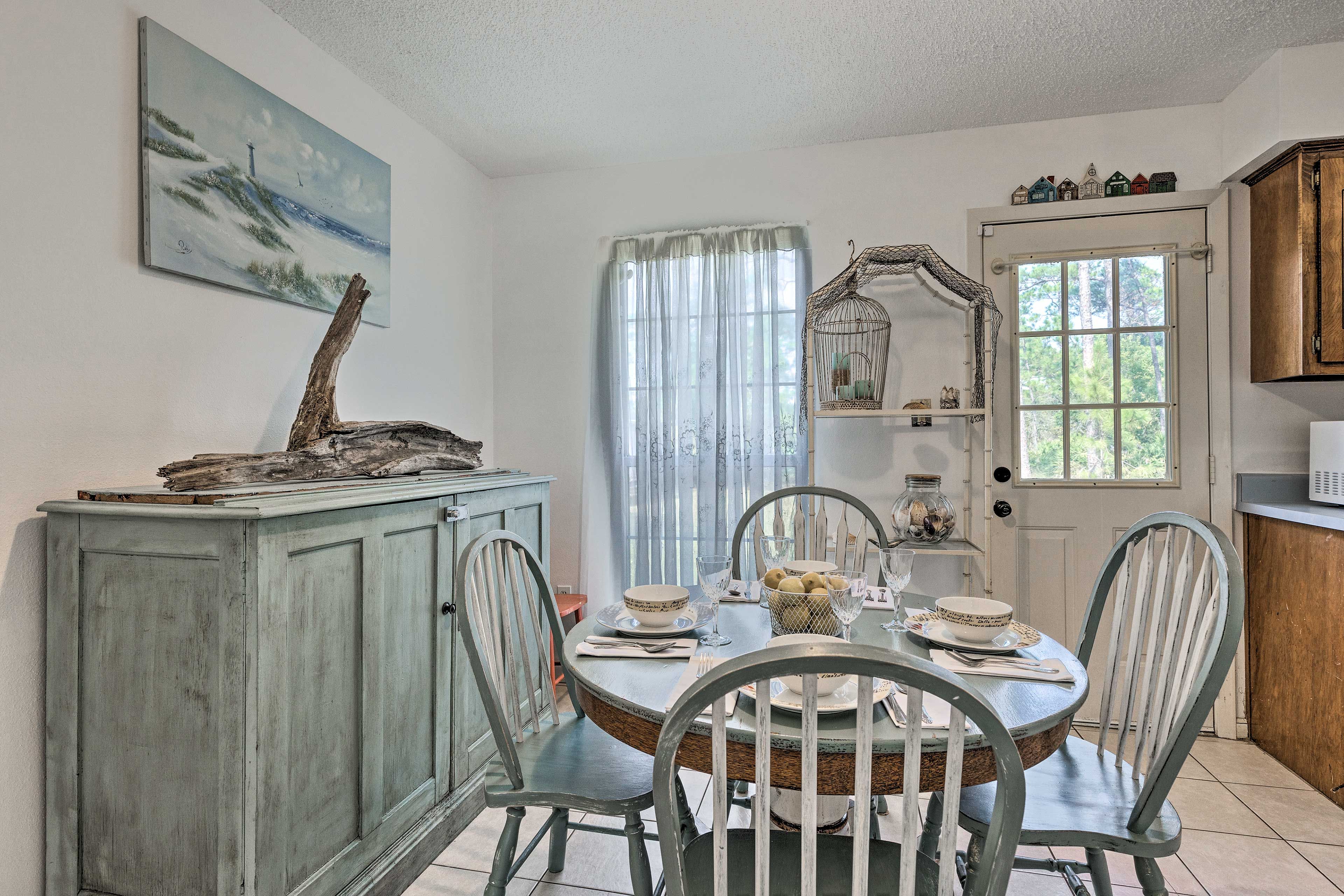 Kitchen | Fully Equipped