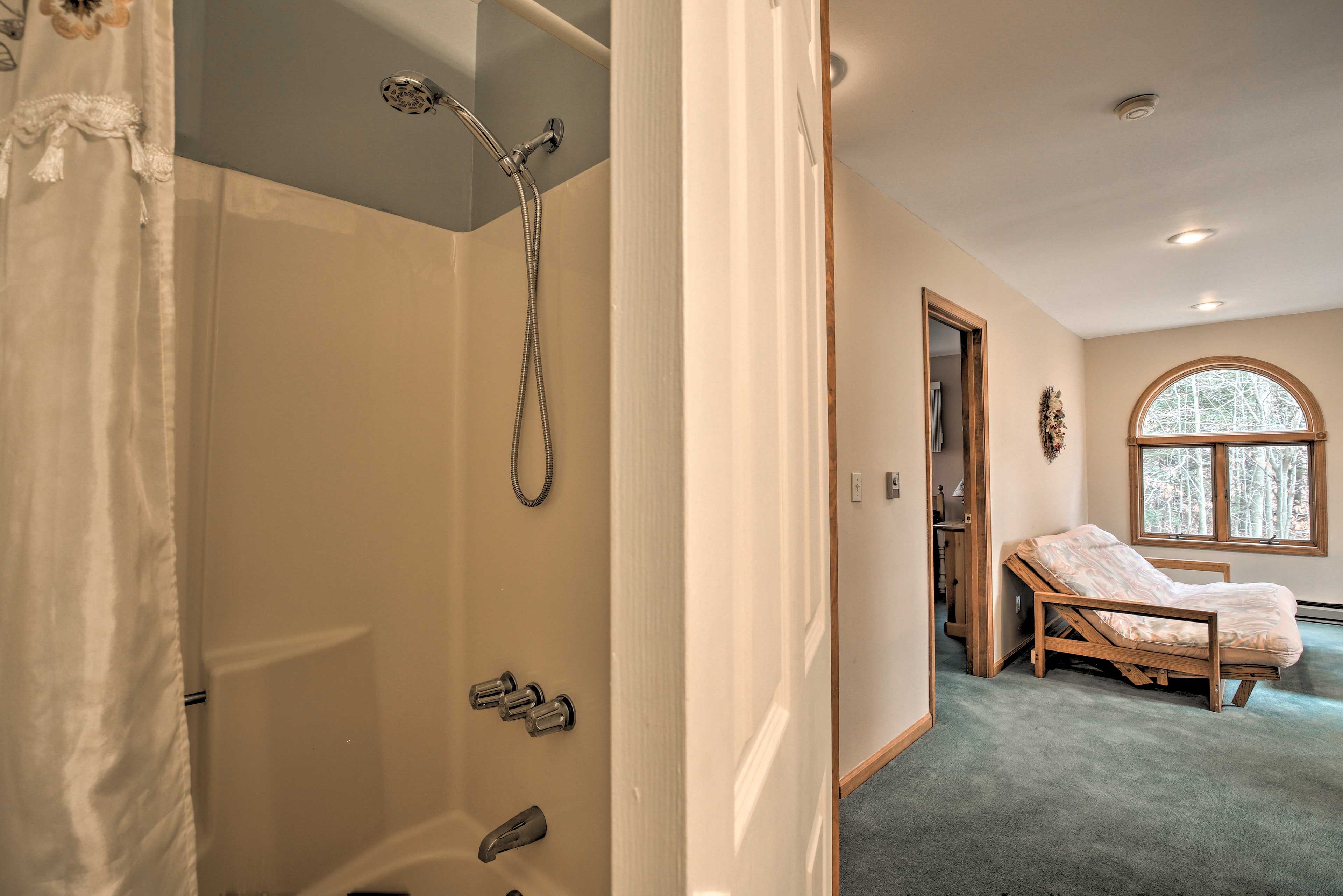 Full Bathroom
