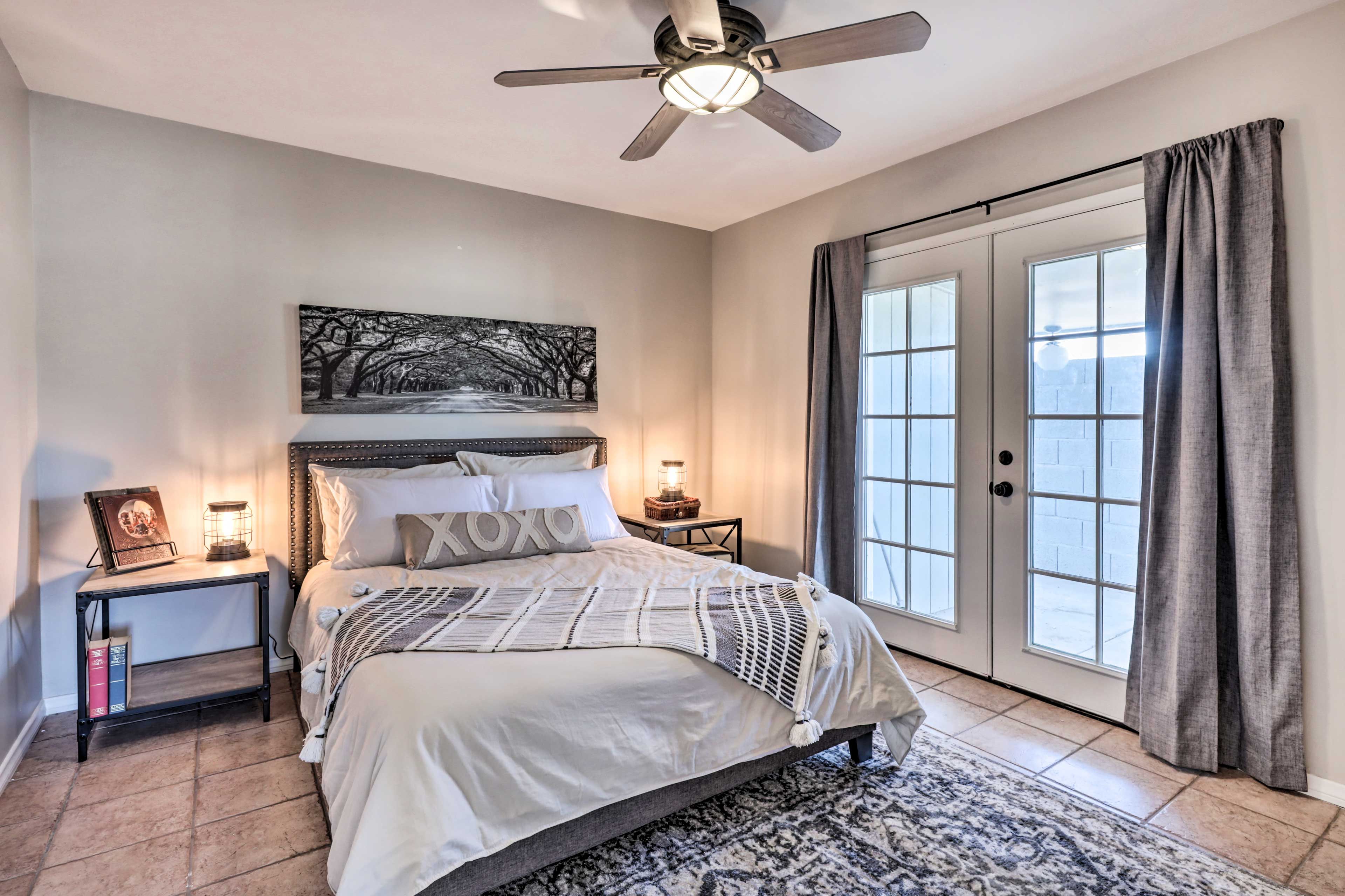 Bedroom 2 | Queen Bed