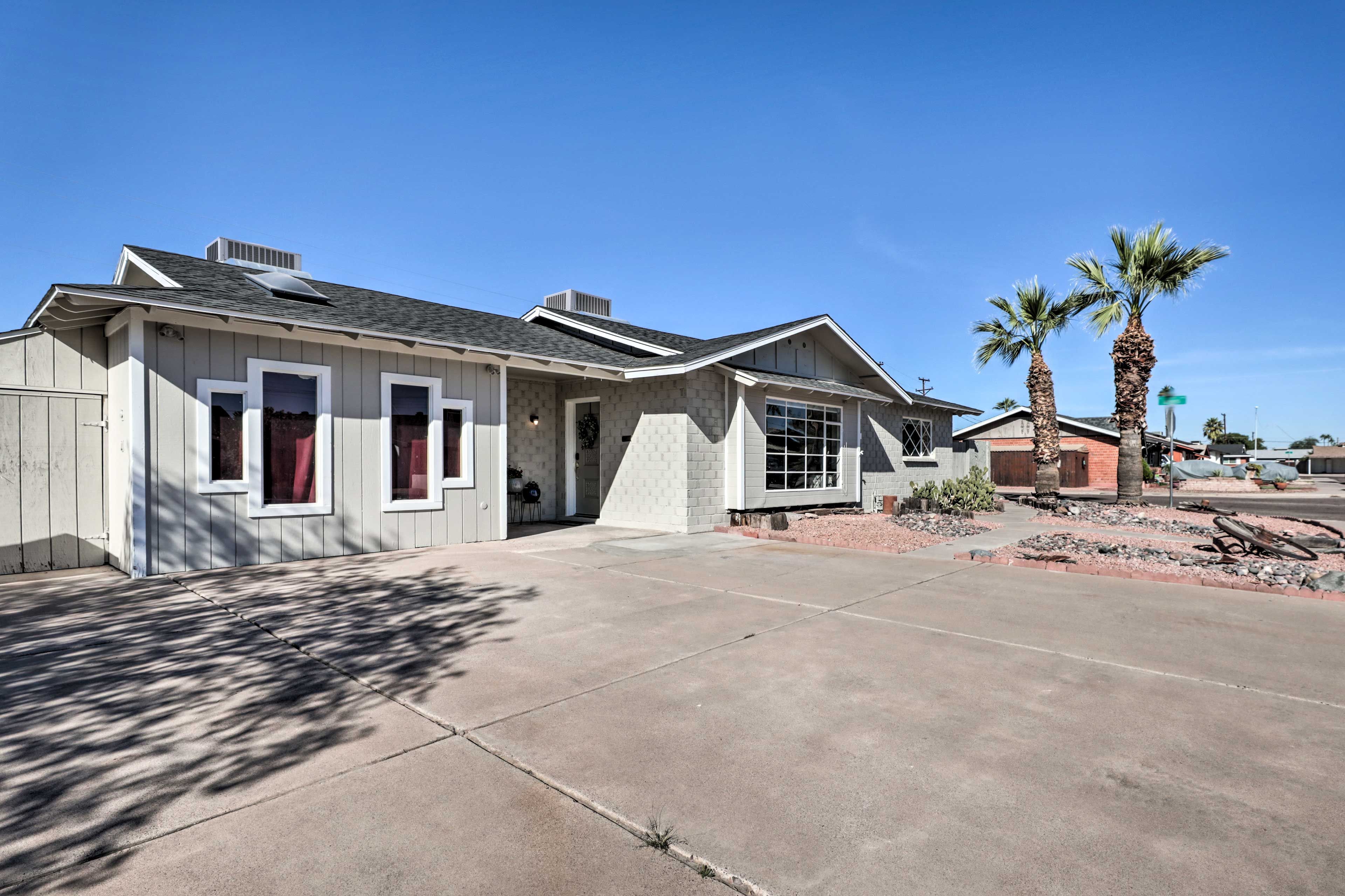 1,800 Sq Ft | Central Location