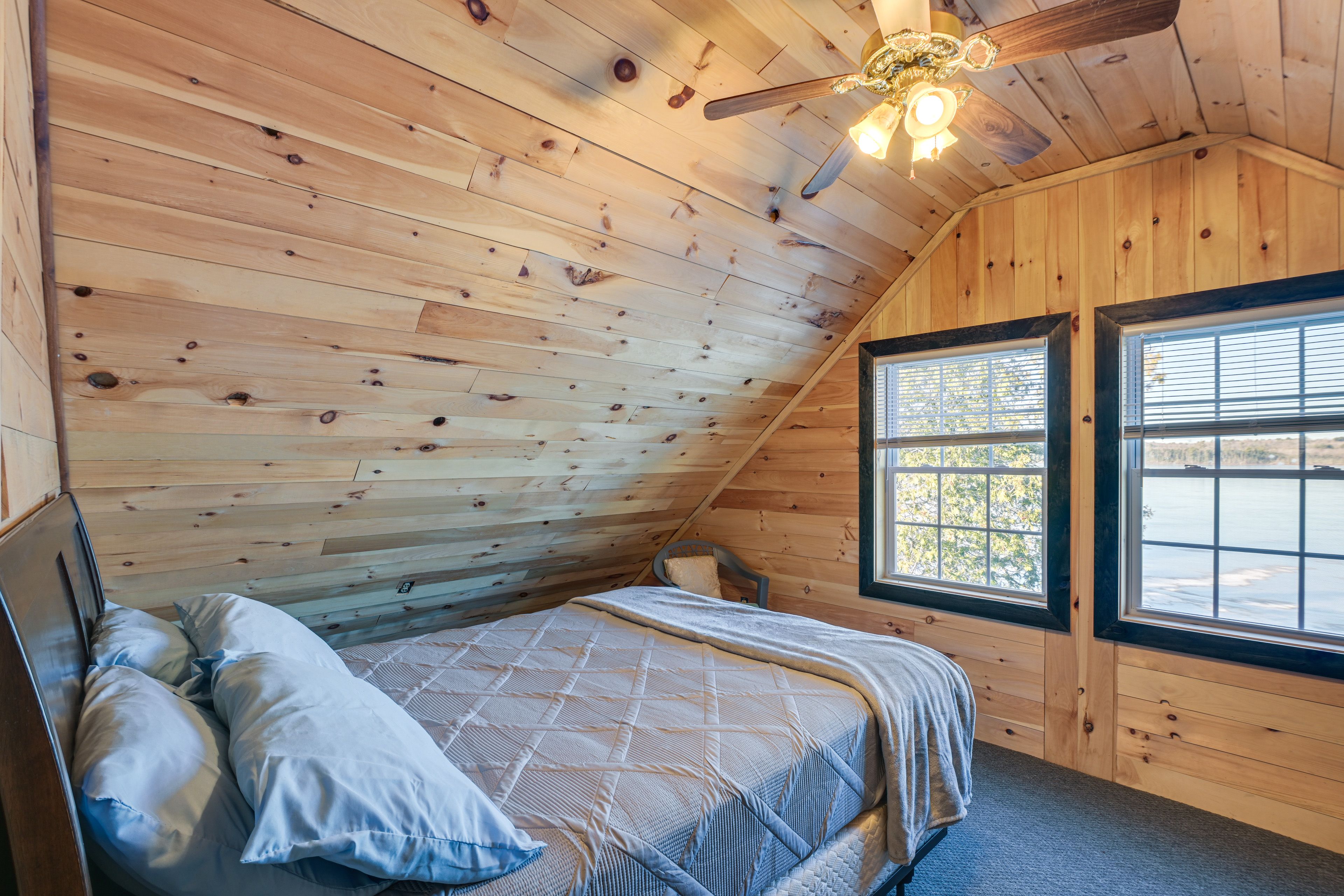 Bedroom 3 | Queen Bed | Full Air Mattress | Flat-Screen TV | 2nd Floor