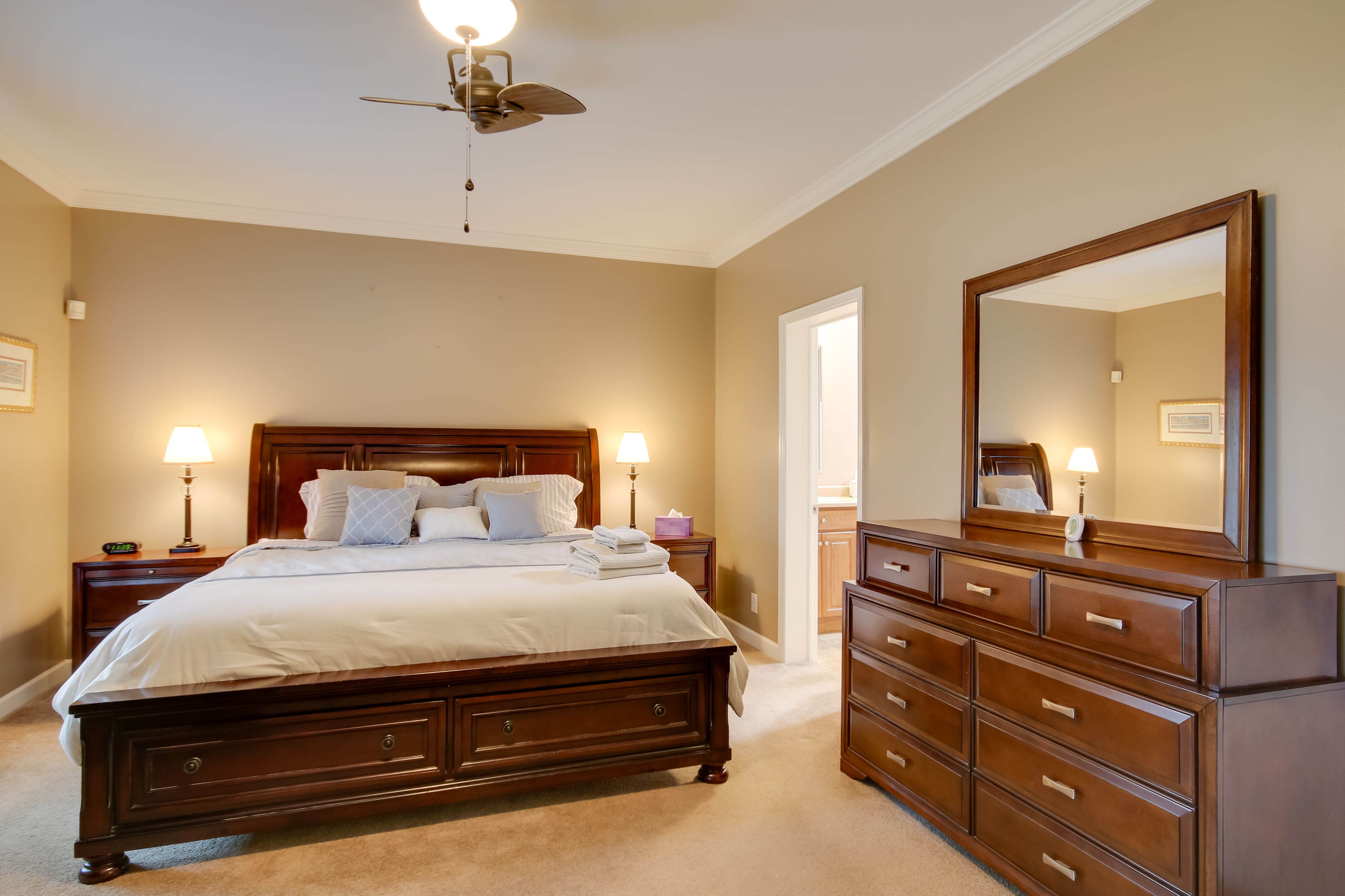 Bedroom 1 | King Bed | Linens Provided | Main Floor