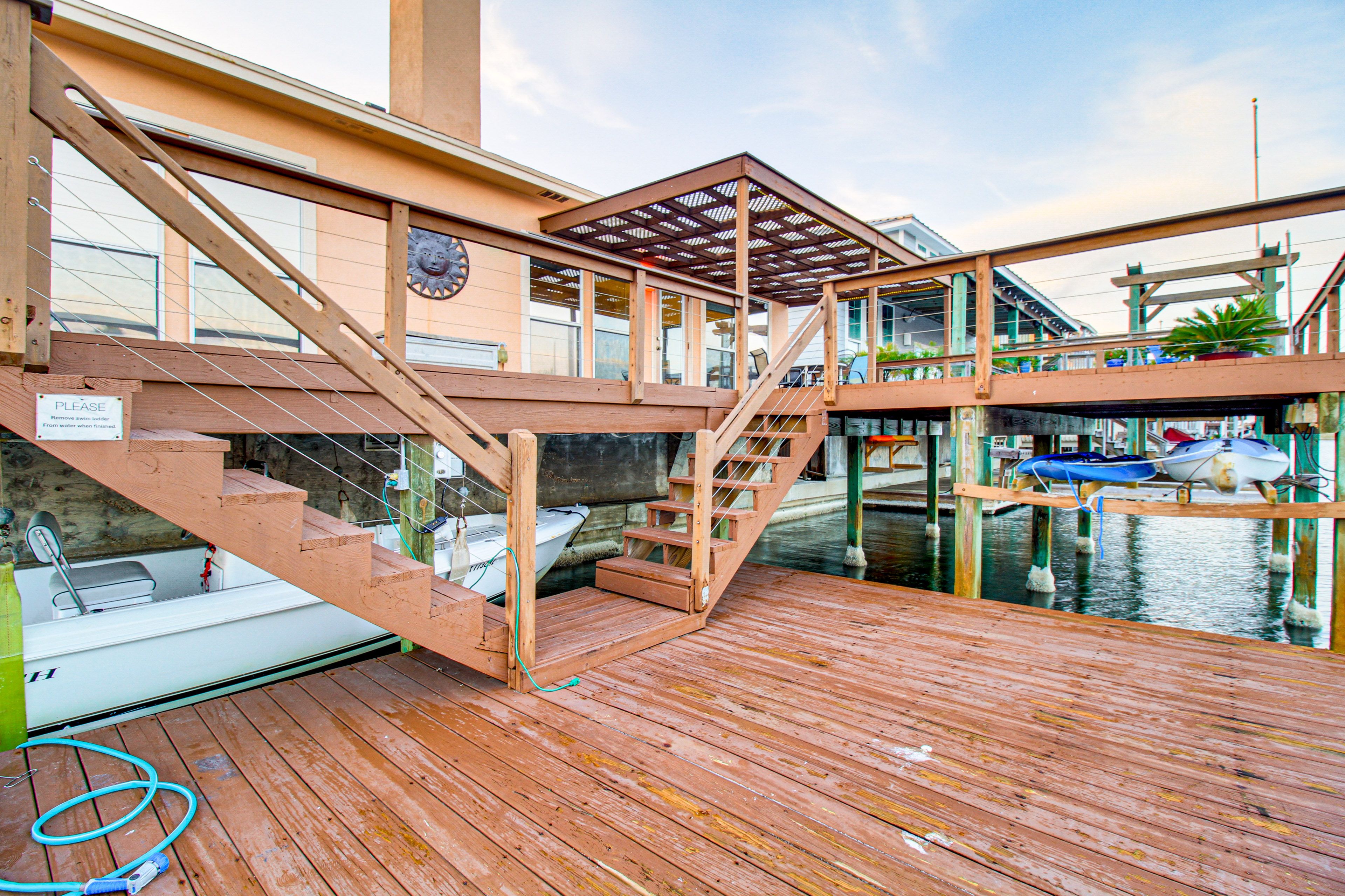 Swimming/Diving Platform | Exit Ladder | Freshwater Shower