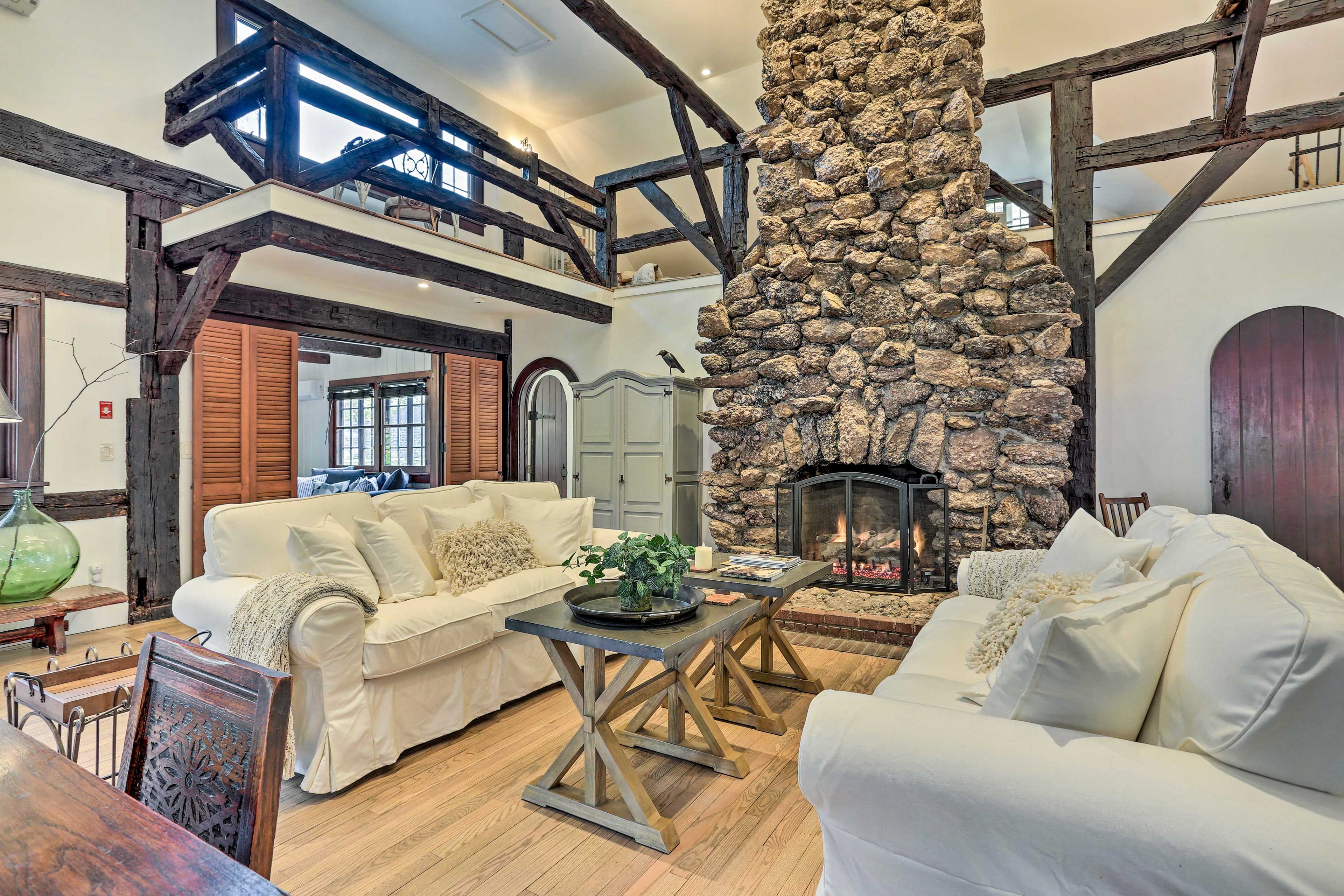 Cornwall-On-Hudson Vacation Rental | 2BR | 2BA | Stairs Required | 2,000 Sq Ft