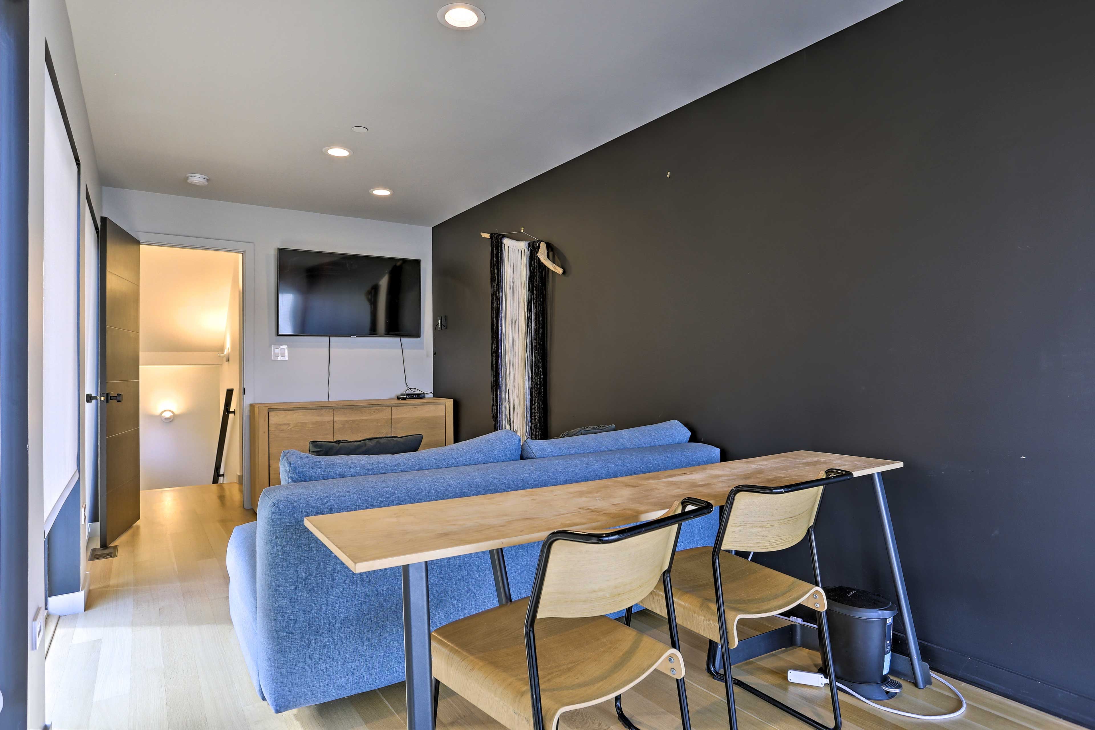 Sleeper Sofa | Office