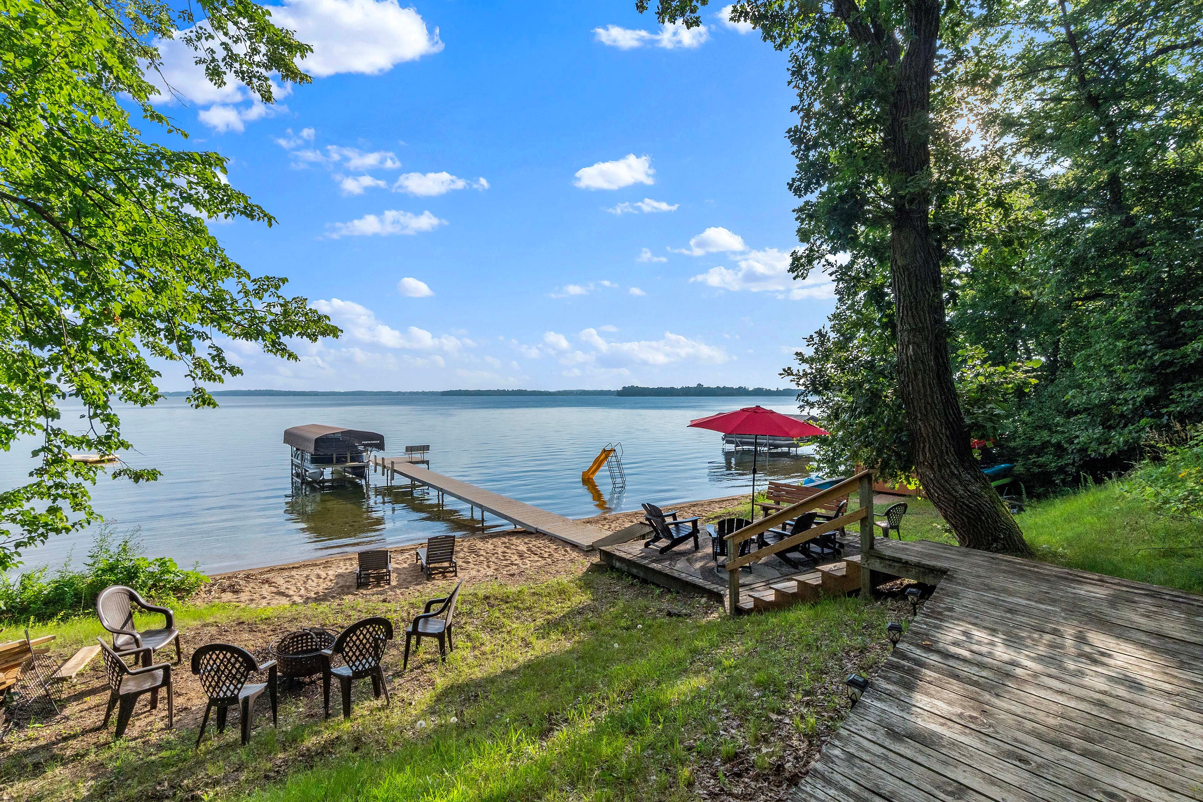 Alexandria Vacation Rental | 4BR | 3BA | 2,350 Sq Ft | Stairs Required to Access