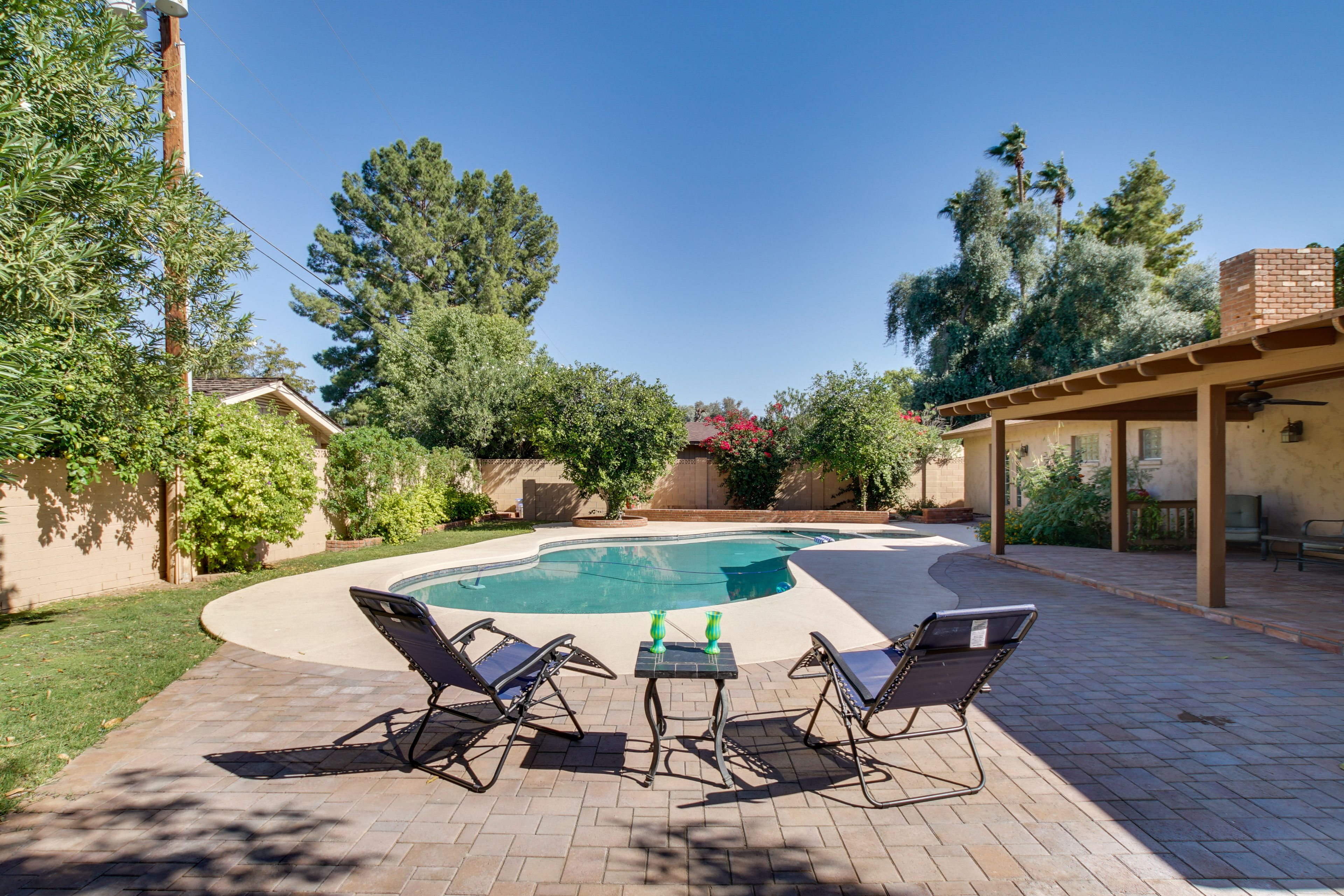 Private Pool | Lounge Seating