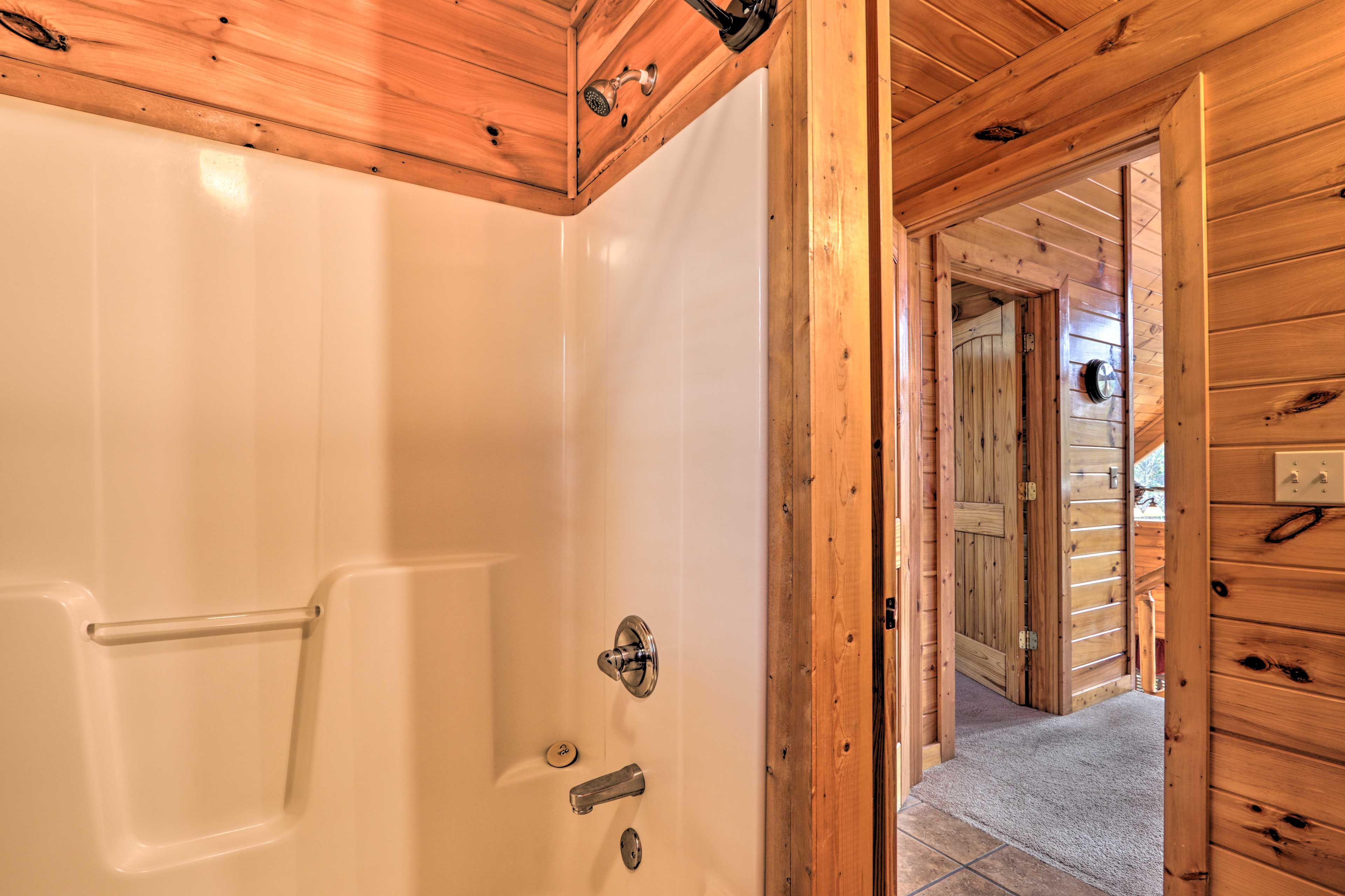 En-Suite Bathroom