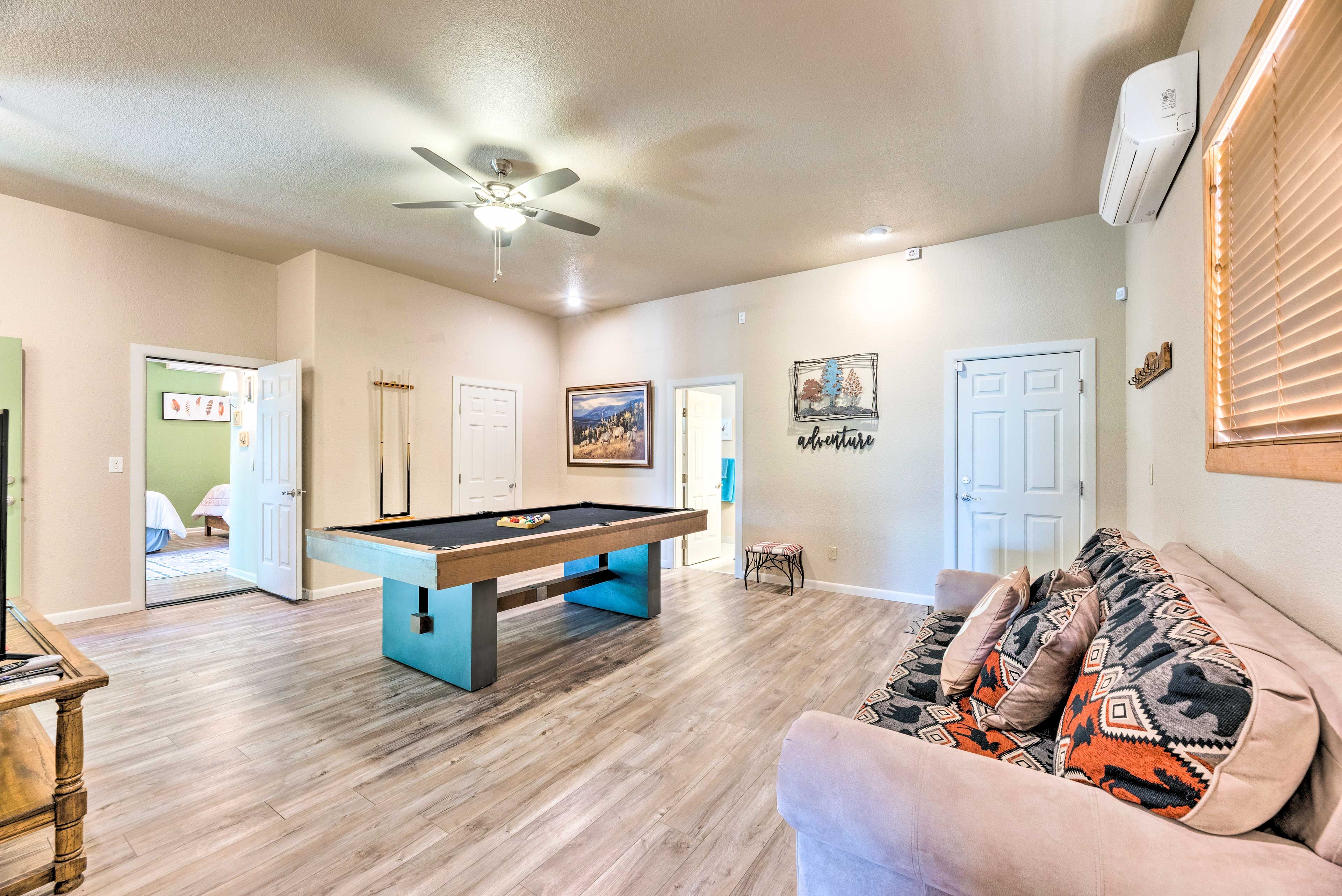 Game Room | Pool Table | Sleeper Sofa