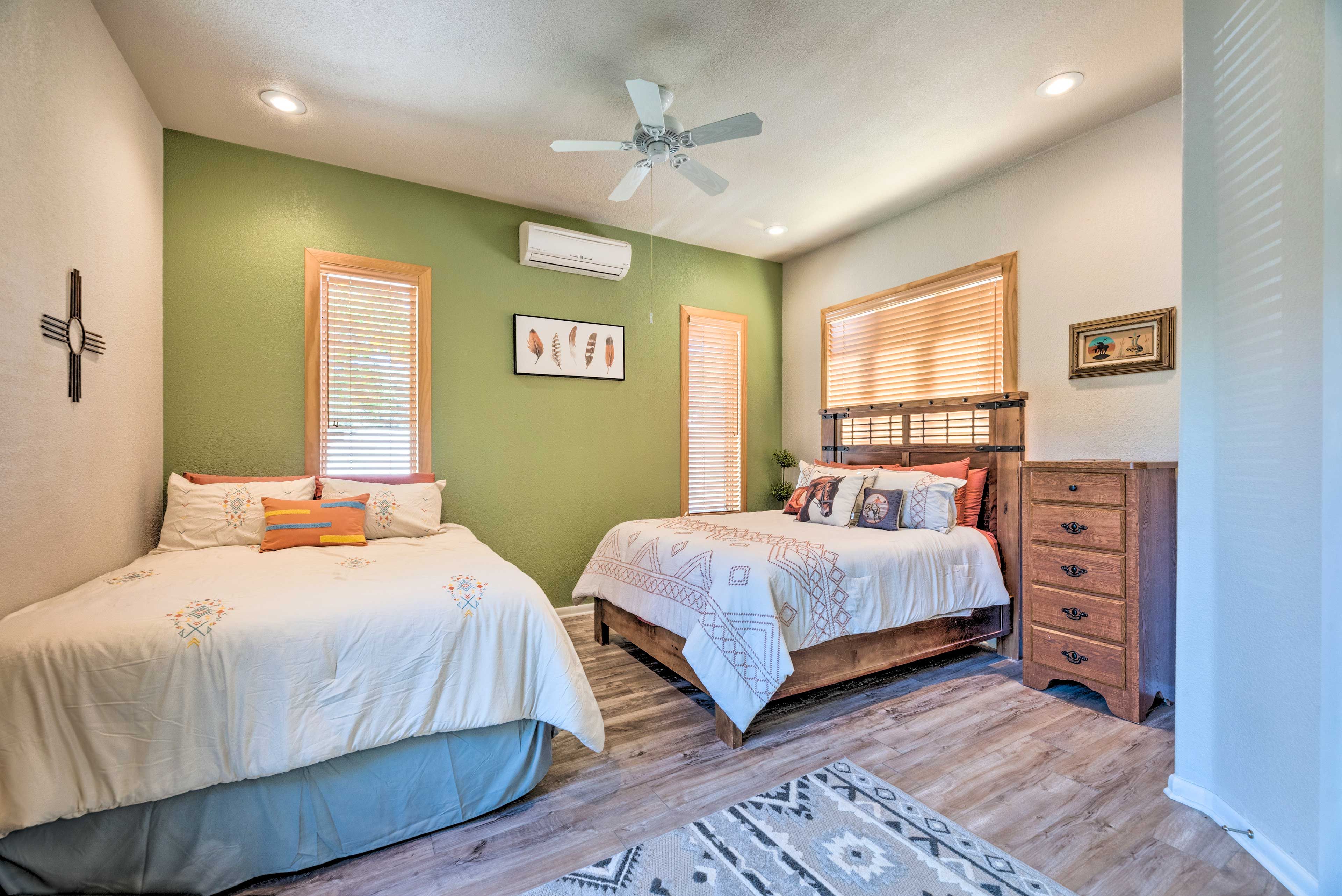 Bedroom 3 | 2 Queen Beds