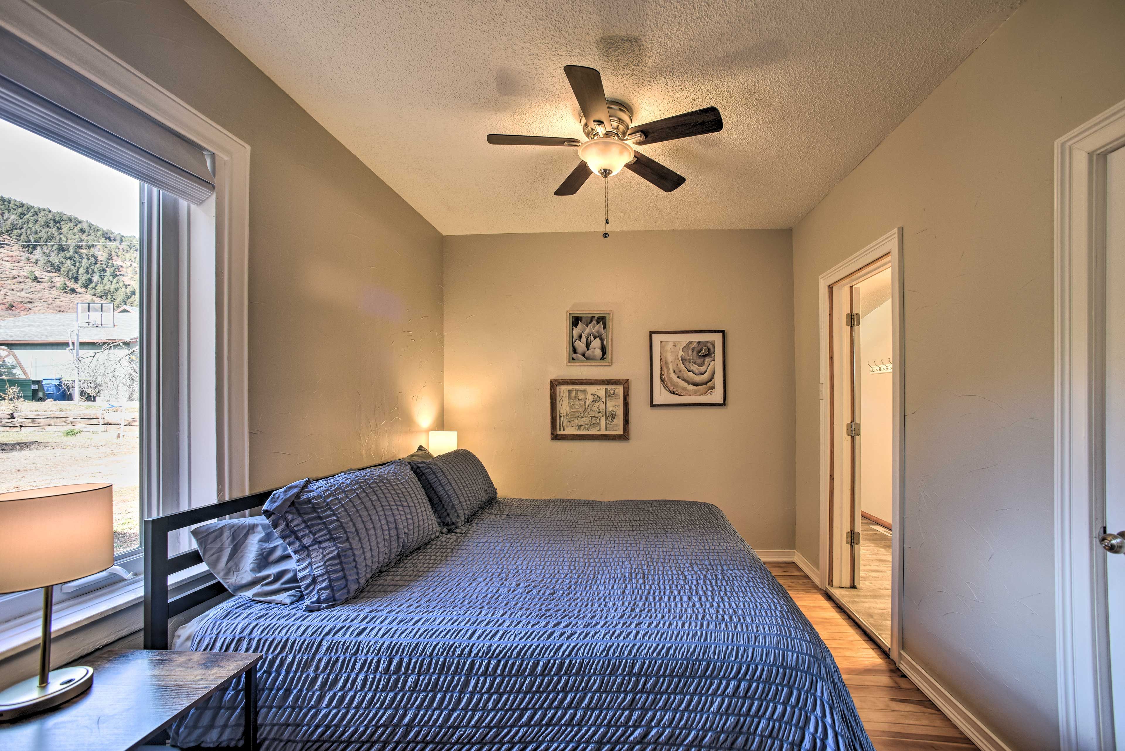 Bedroom 1 | King Bed | Linens Provided
