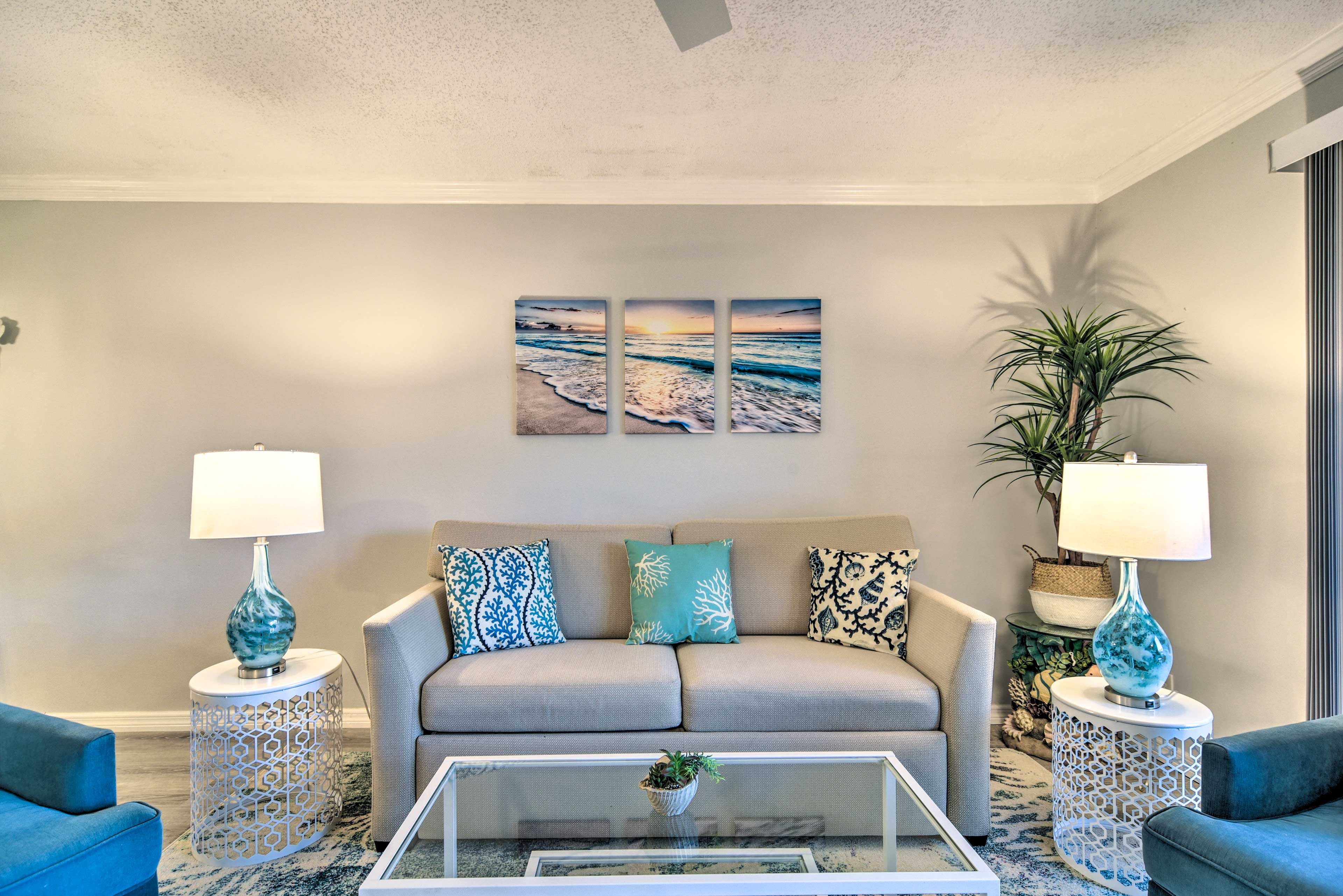 Main Living Space | Free WiFi | Smart TV