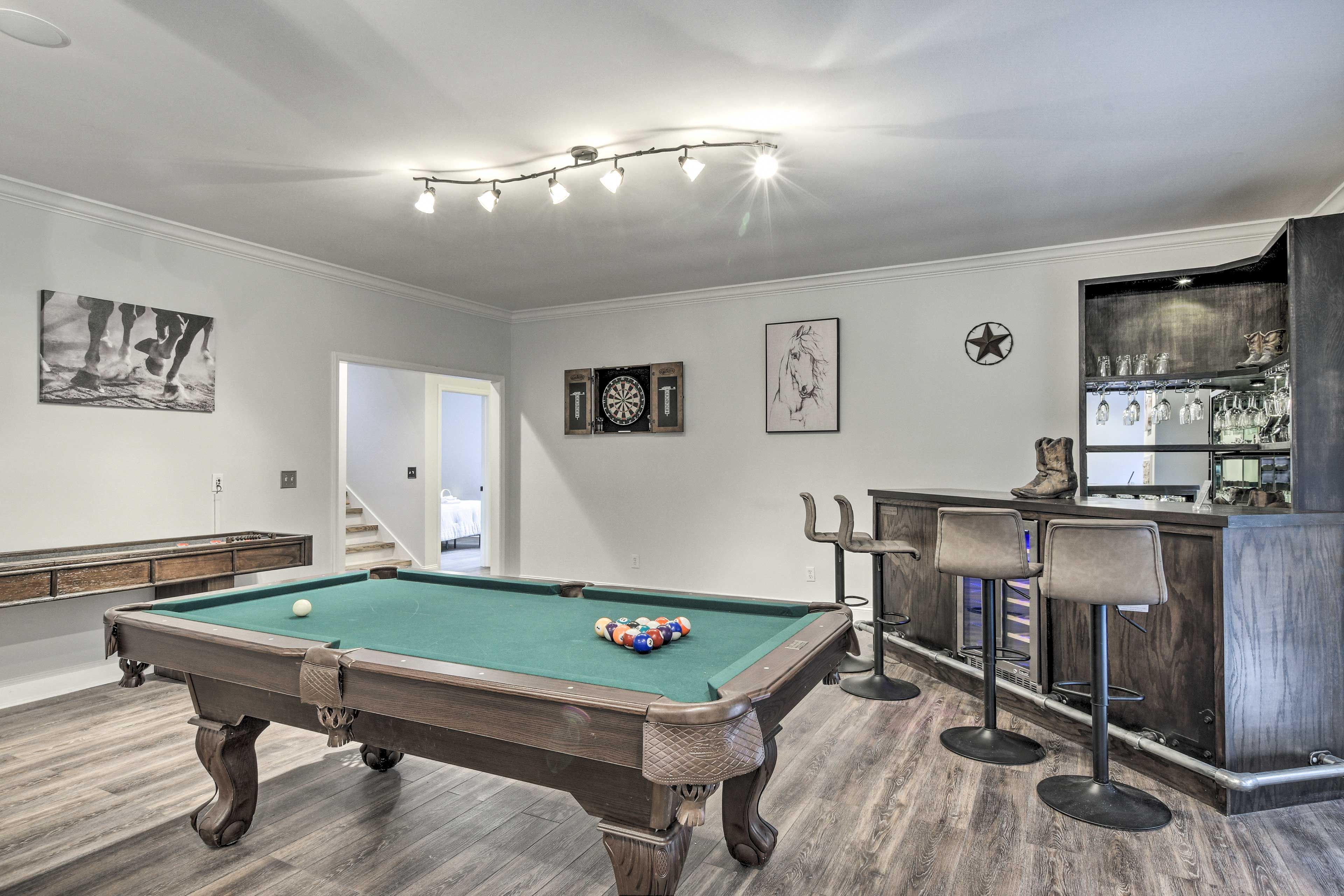 Game Room | Home Sound System | Pool Table | Shuffleboard | Dartboard