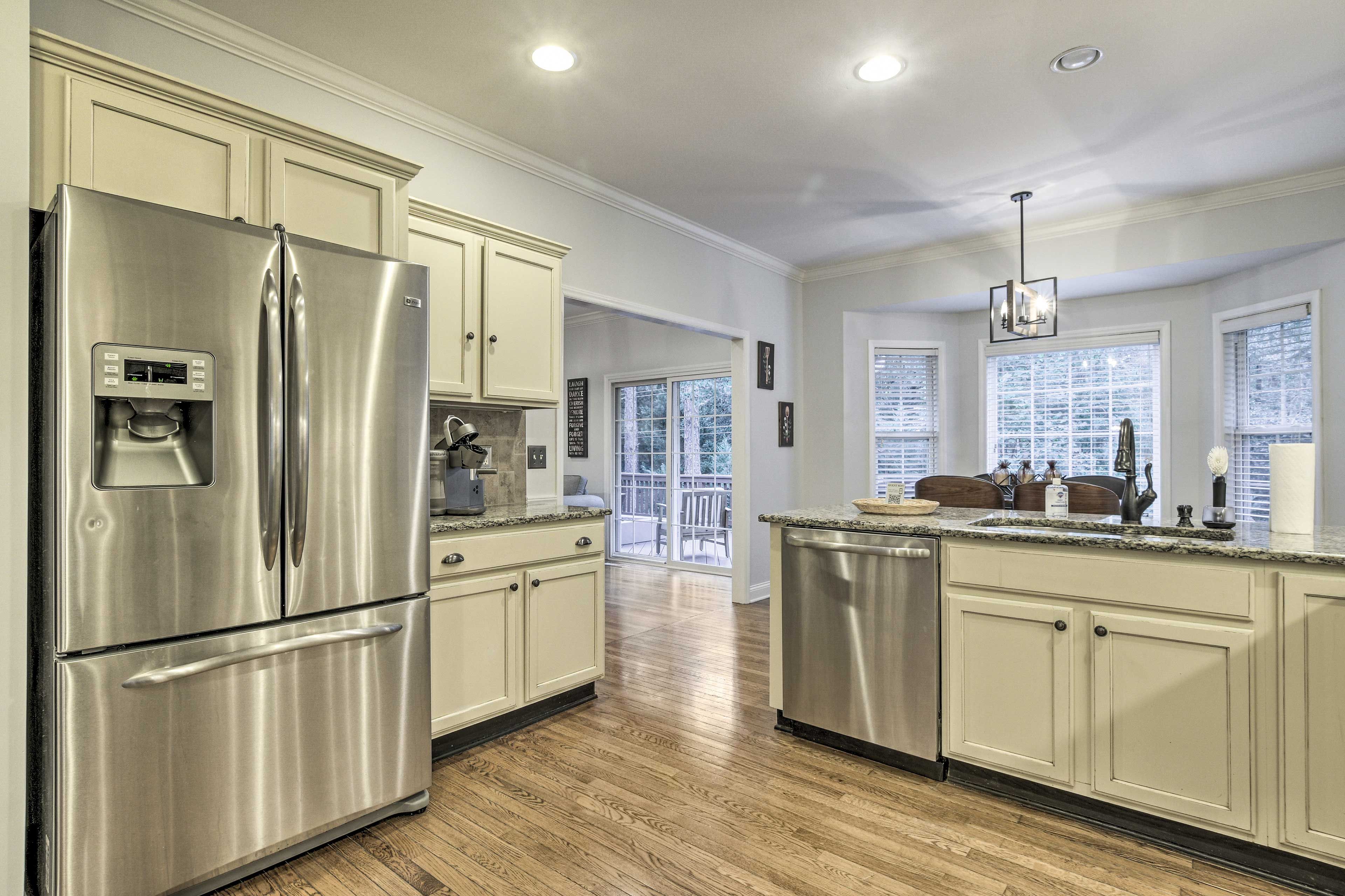 Kitchen | Keurig Coffee Maker | Trash Bags | Paper Towels