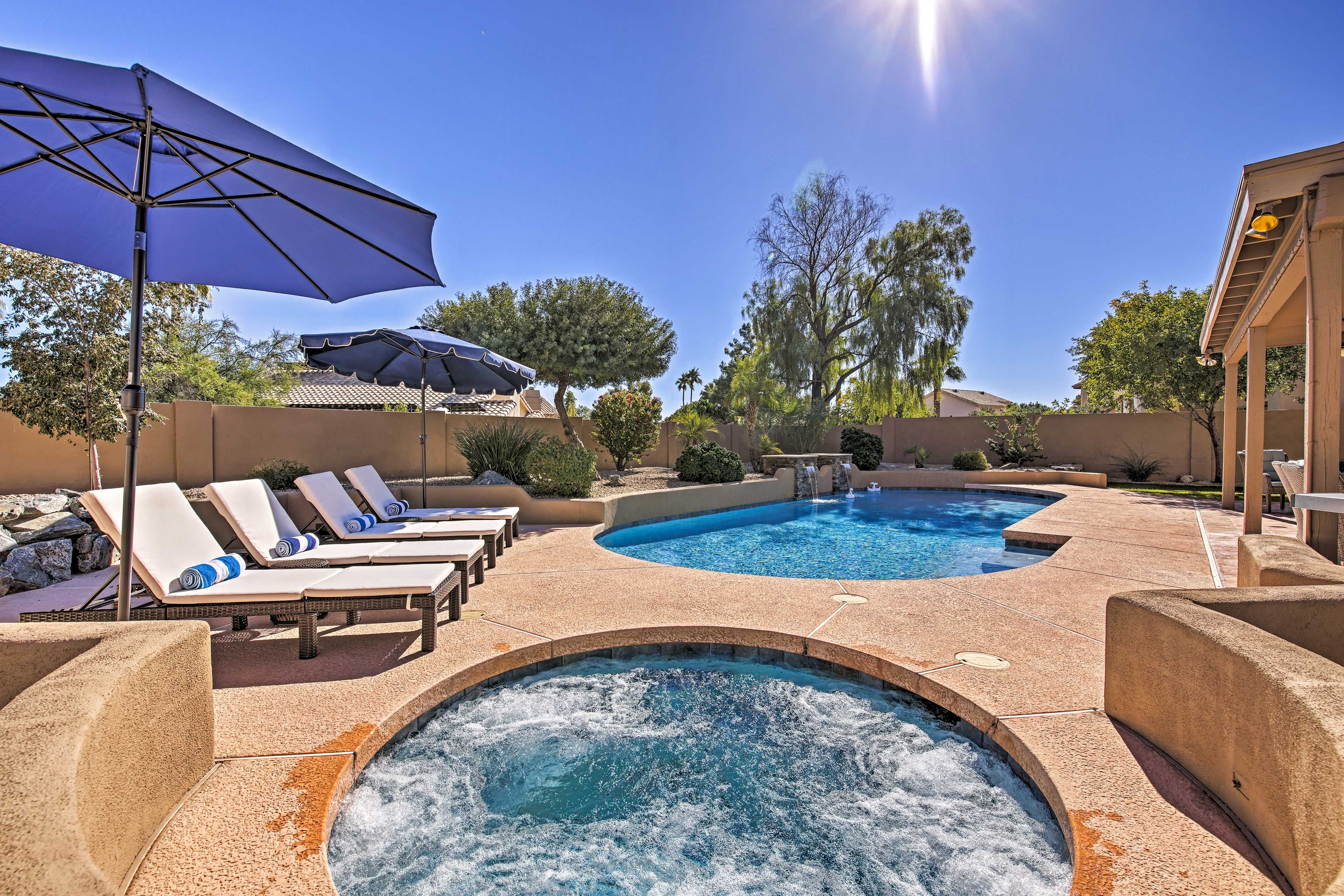 Private Hot Tub | Optional Pool/Spa Heat Fee