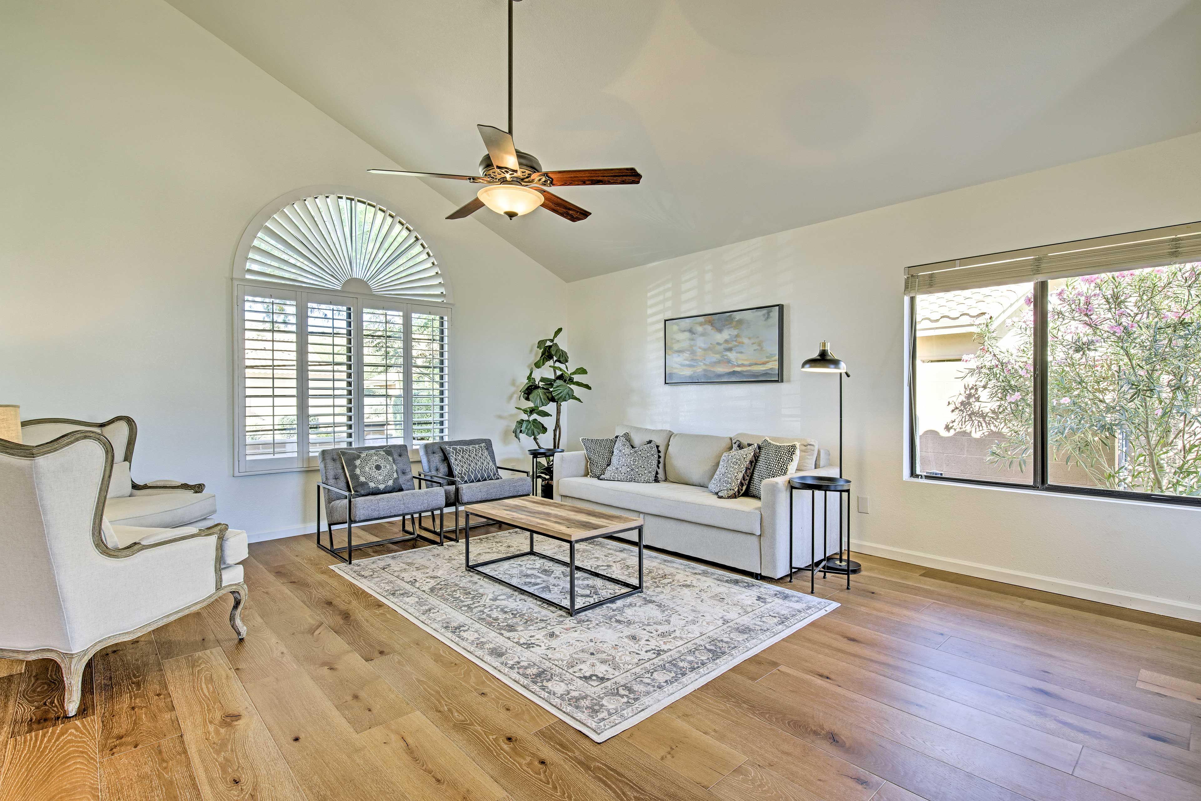 Sitting Room | Main Floor