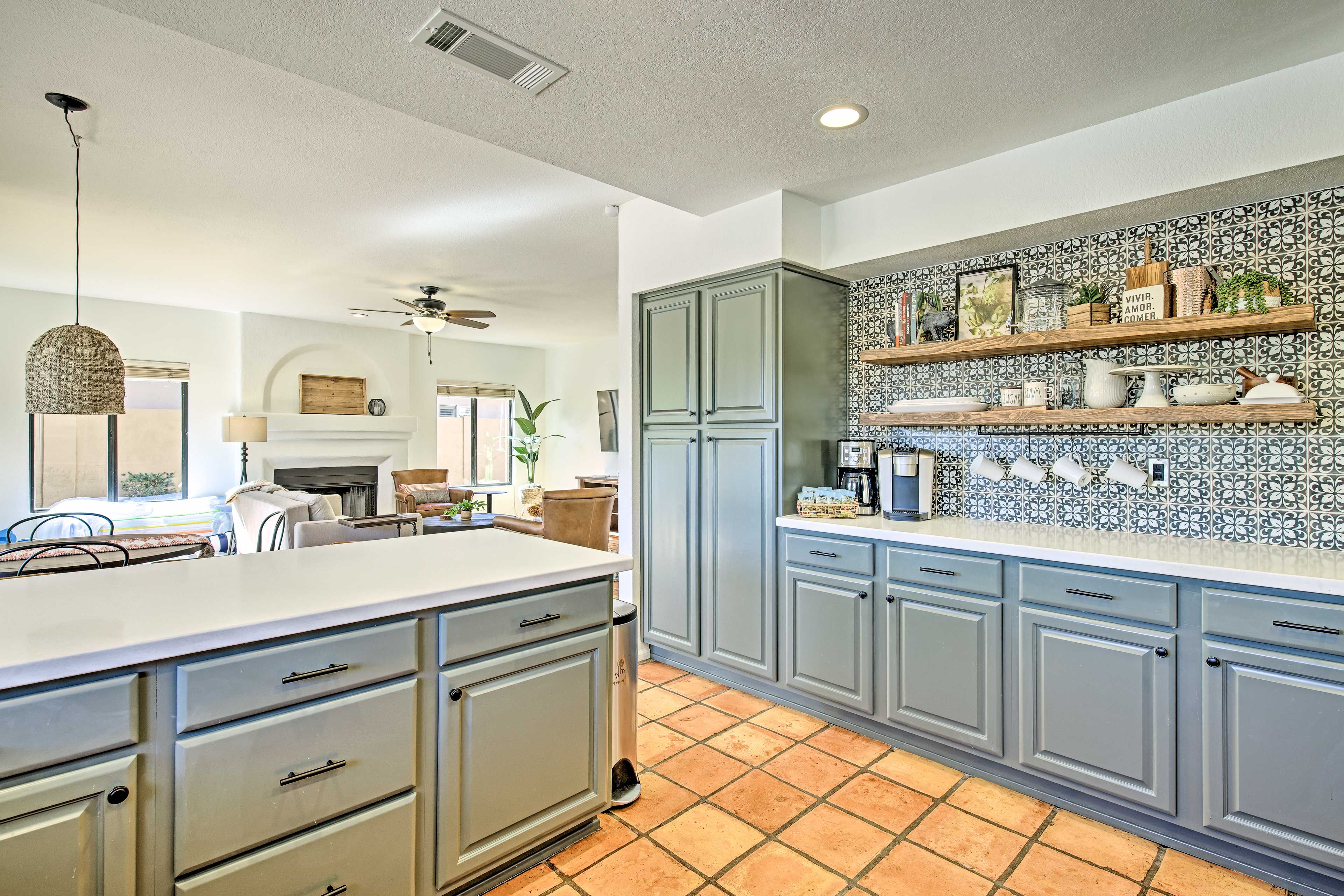 Fully Equipped Kitchen | Blender | Toaster
