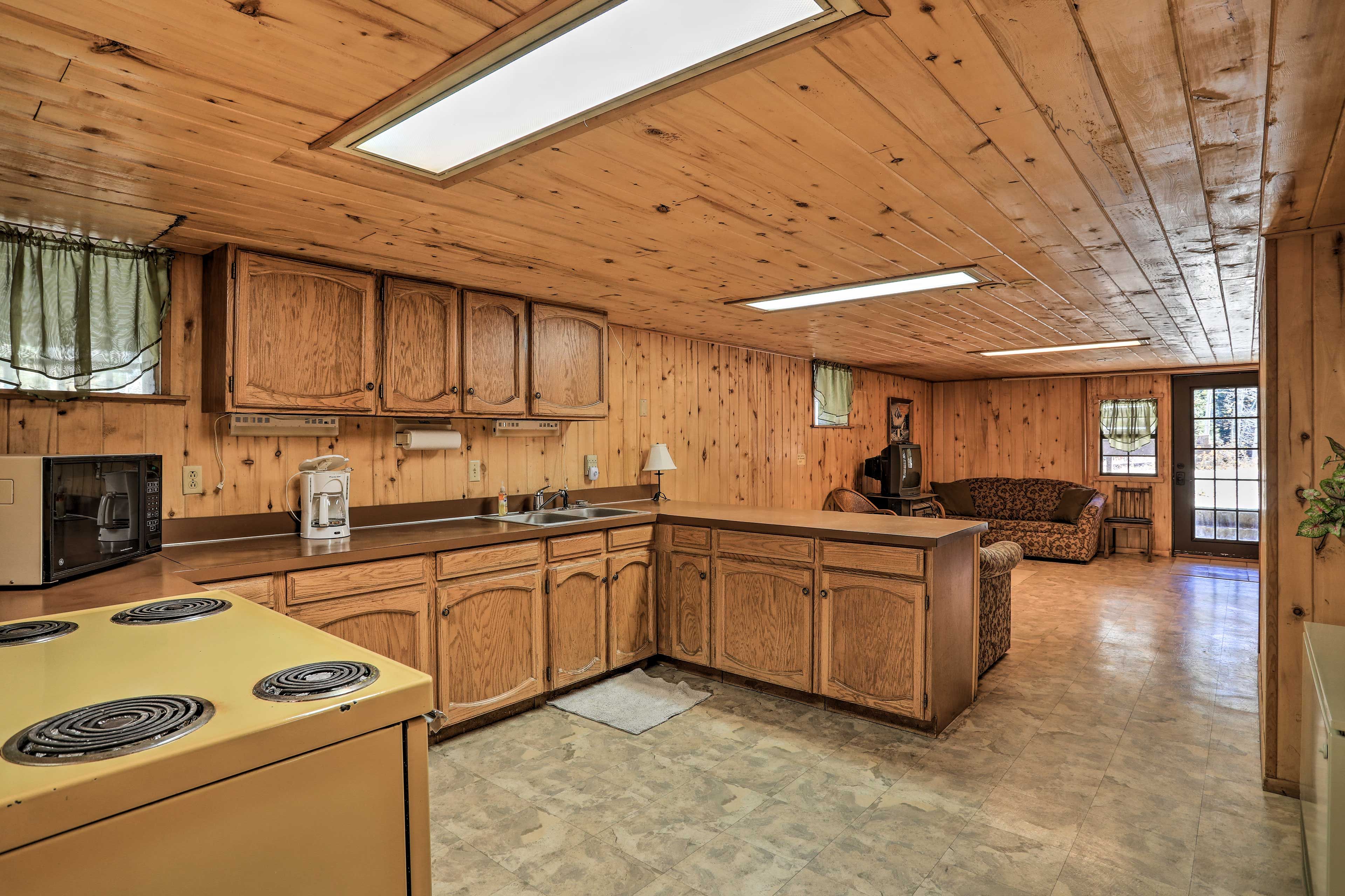 Well-Equipped Kitchen