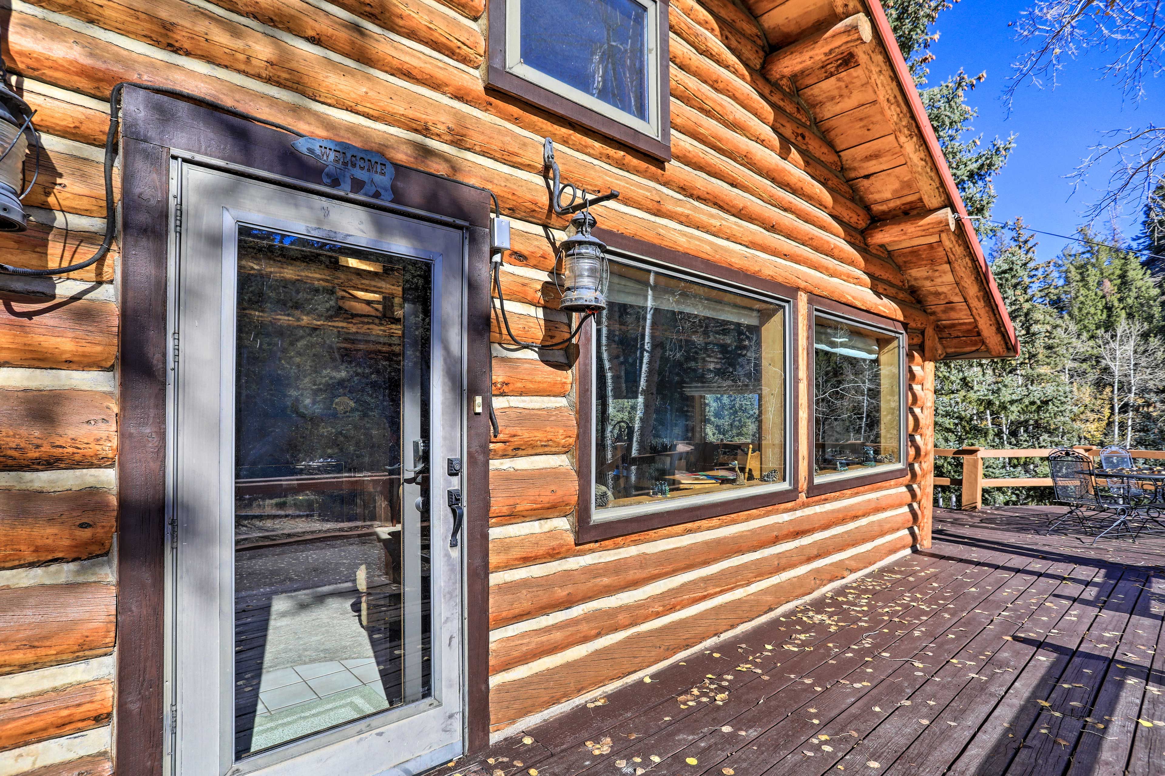 Deck | Gas & Charcoal Grills