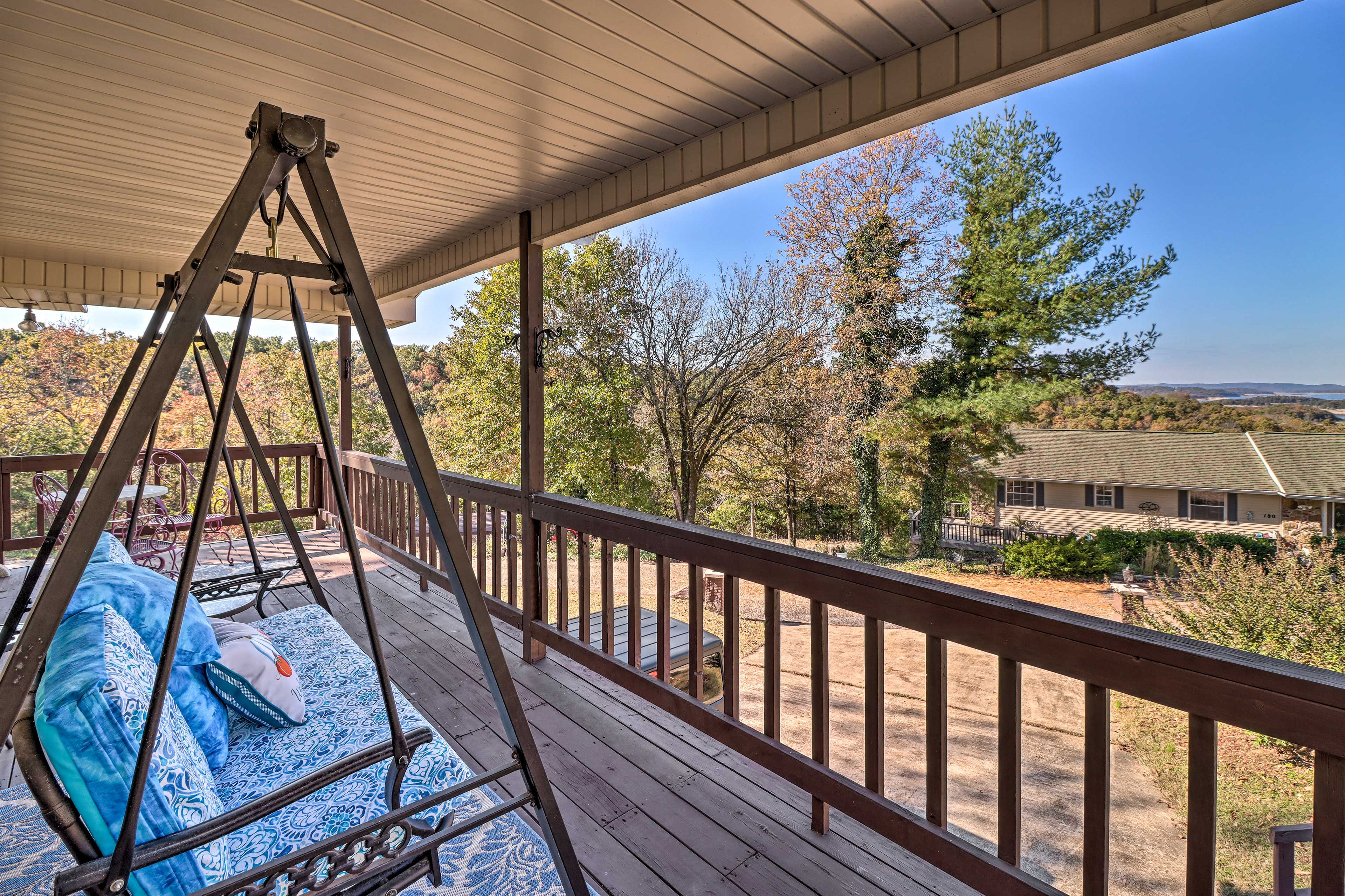 Furnished Deck