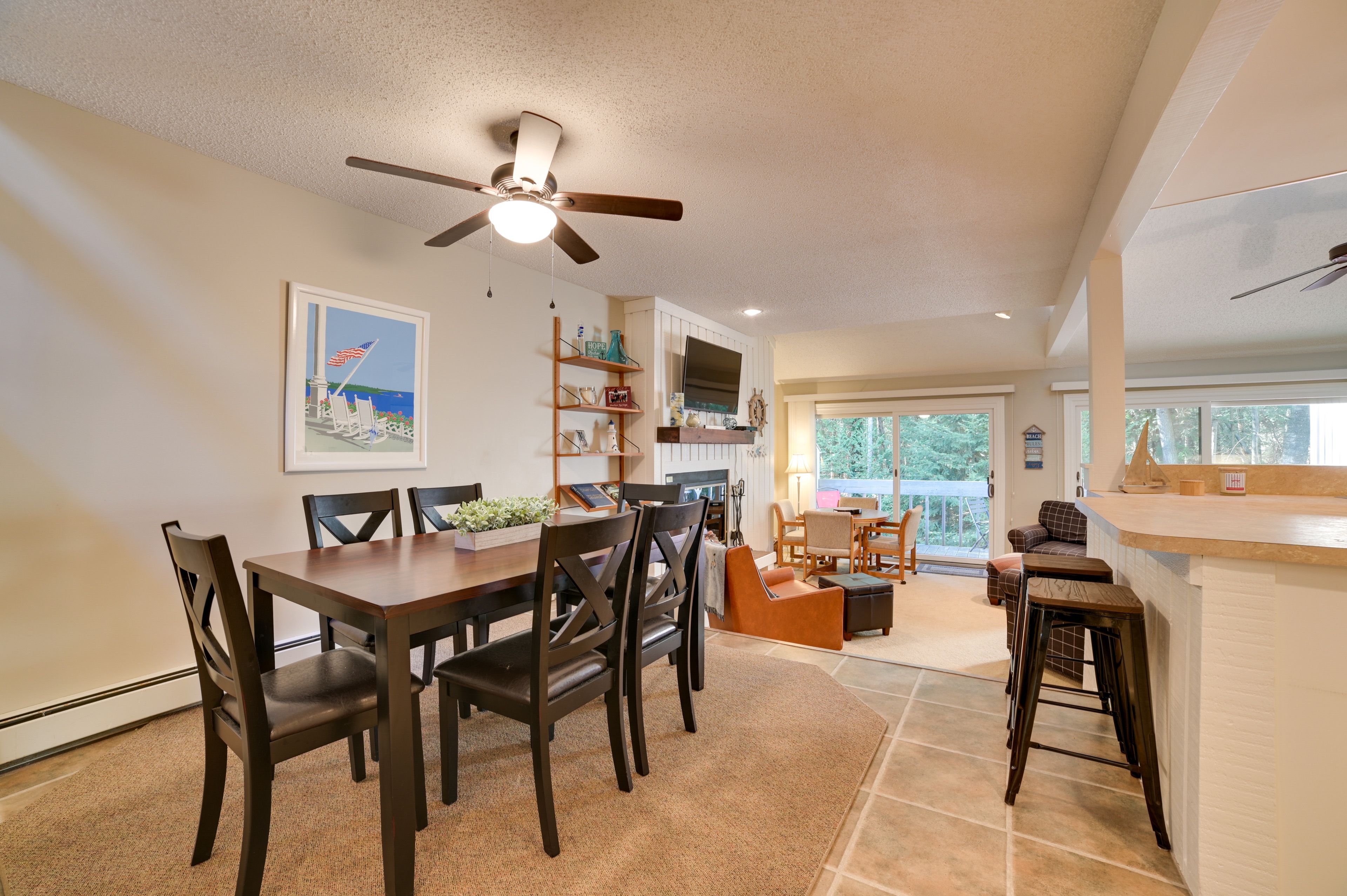 Dining Area | 1st Floor | Breakfast Bar | Dishware & Flatware Provided